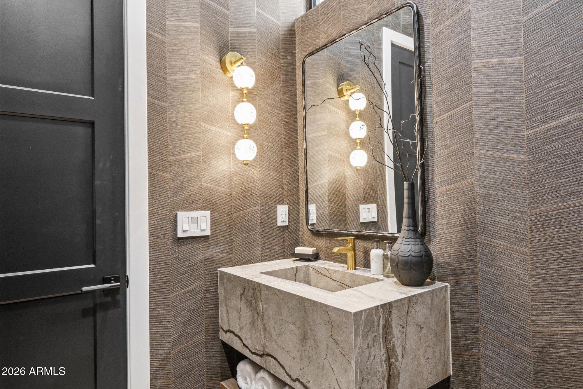 CHENEY ESTATES LOT 1-72 TR A-C D1 D2 EF - Residential