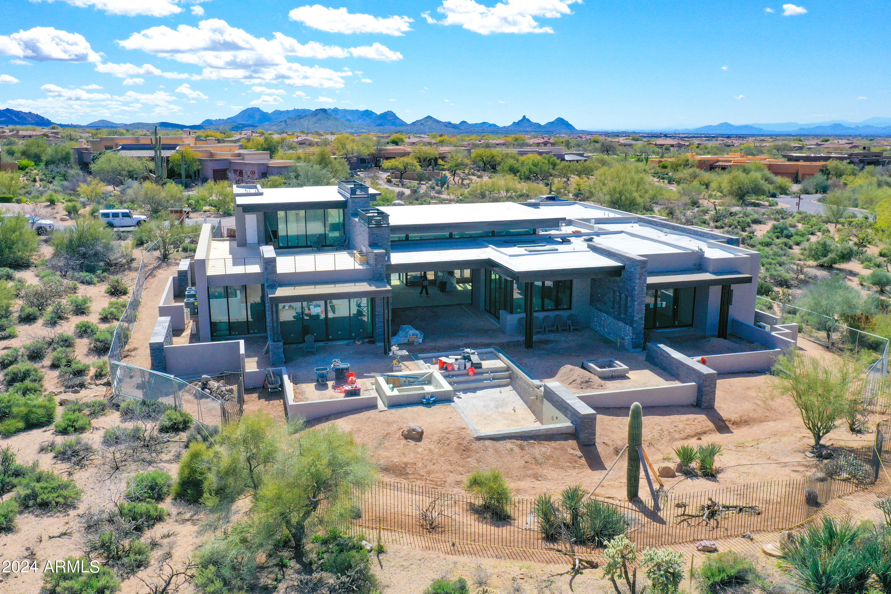 DESERT MOUNTAIN PHASE 1 UNIT 2 LOT 206-335 TR A - Residential
