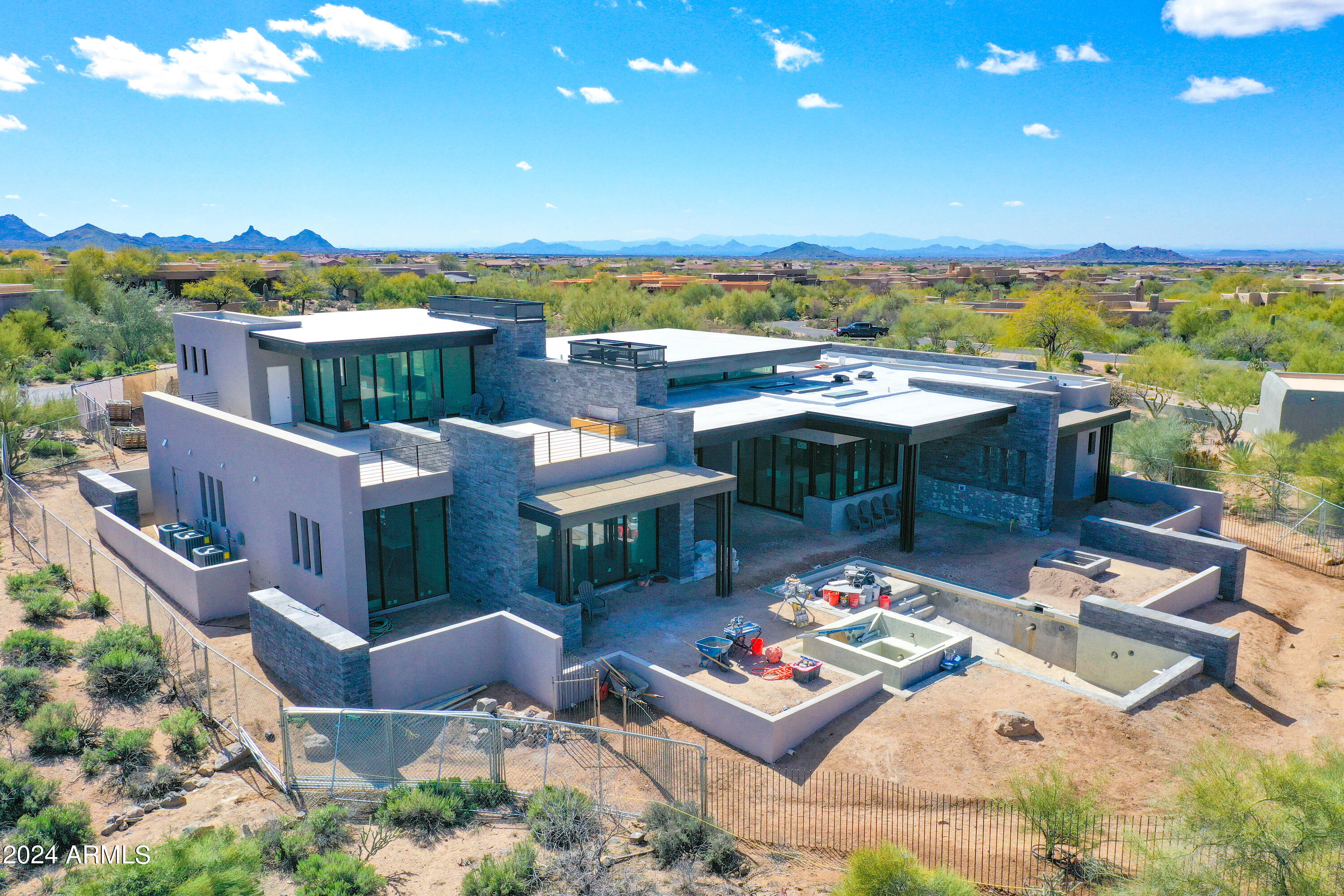 DESERT MOUNTAIN PHASE 1 UNIT 2 LOT 206-335 TR A - Residential