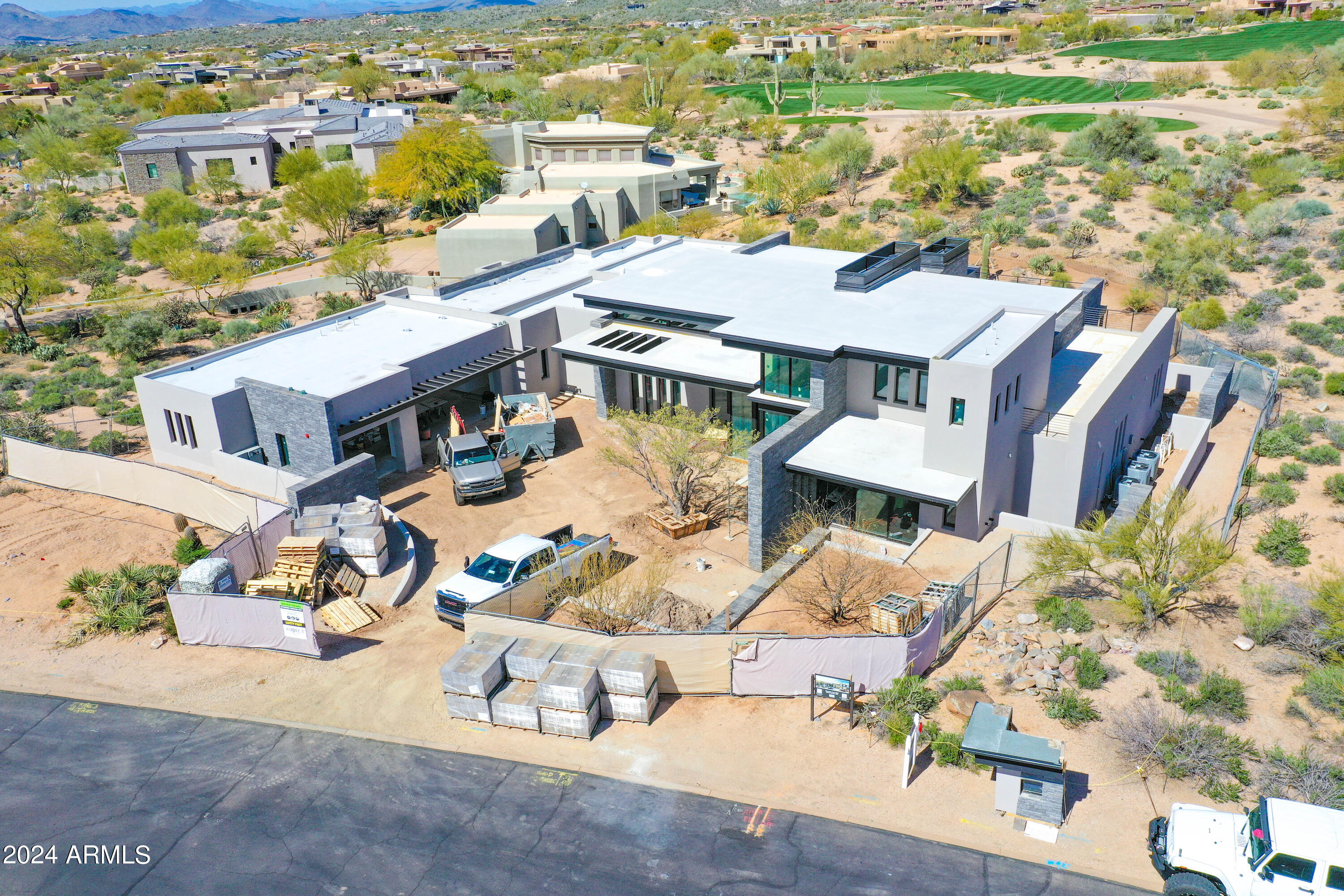 DESERT MOUNTAIN PHASE 1 UNIT 2 LOT 206-335 TR A - Residential