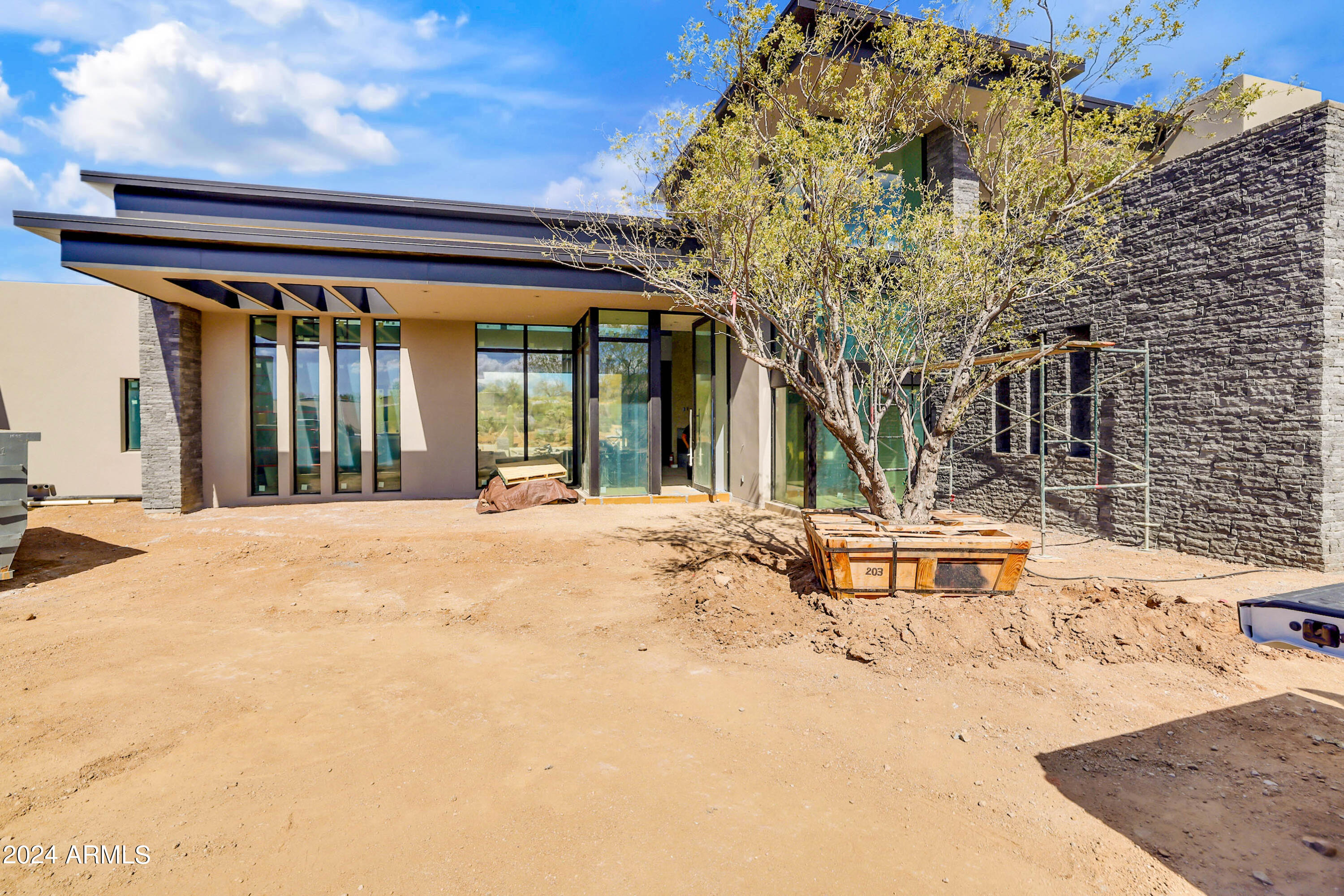 DESERT MOUNTAIN PHASE 1 UNIT 2 LOT 206-335 TR A - Residential