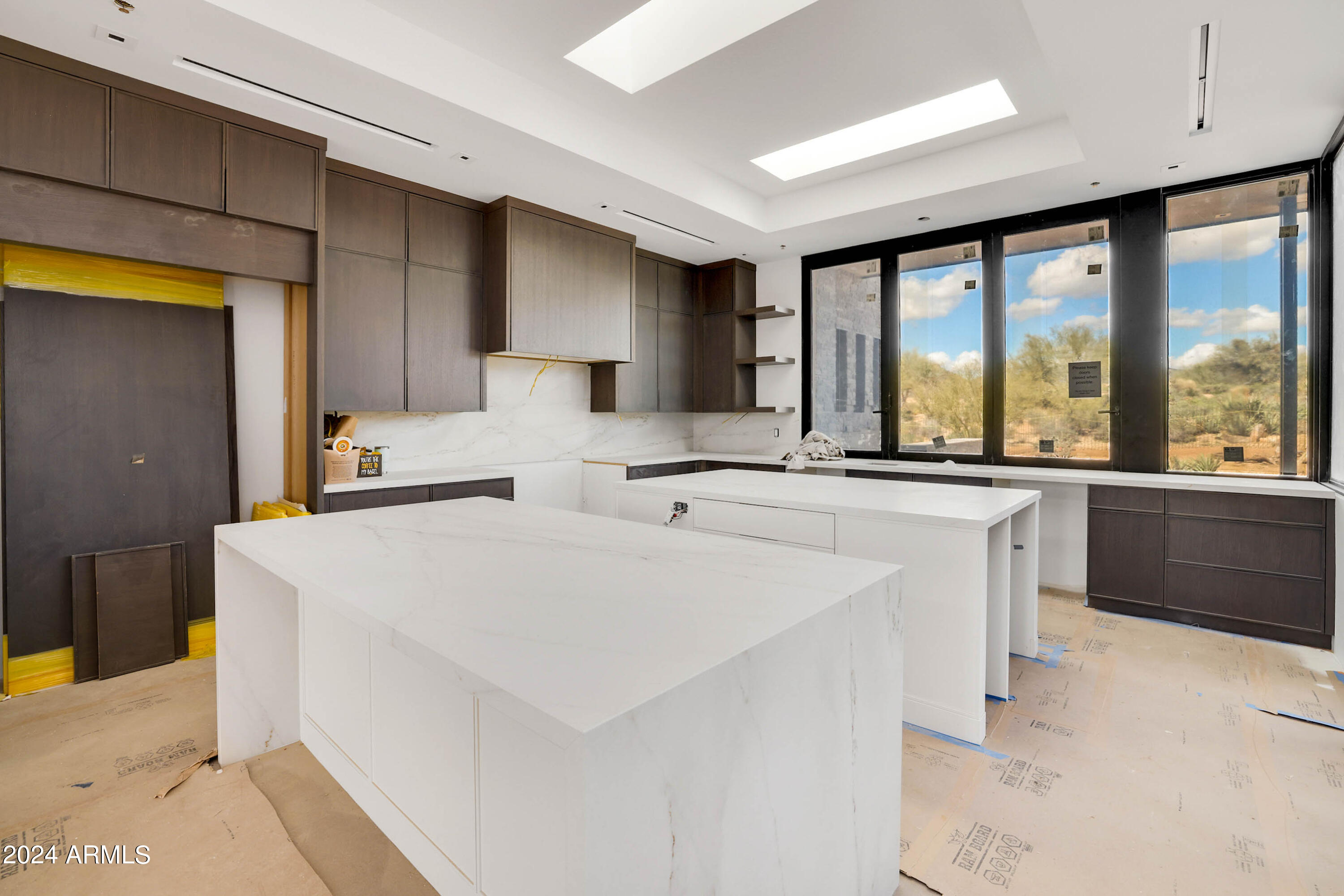DESERT MOUNTAIN PHASE 1 UNIT 2 LOT 206-335 TR A - Residential