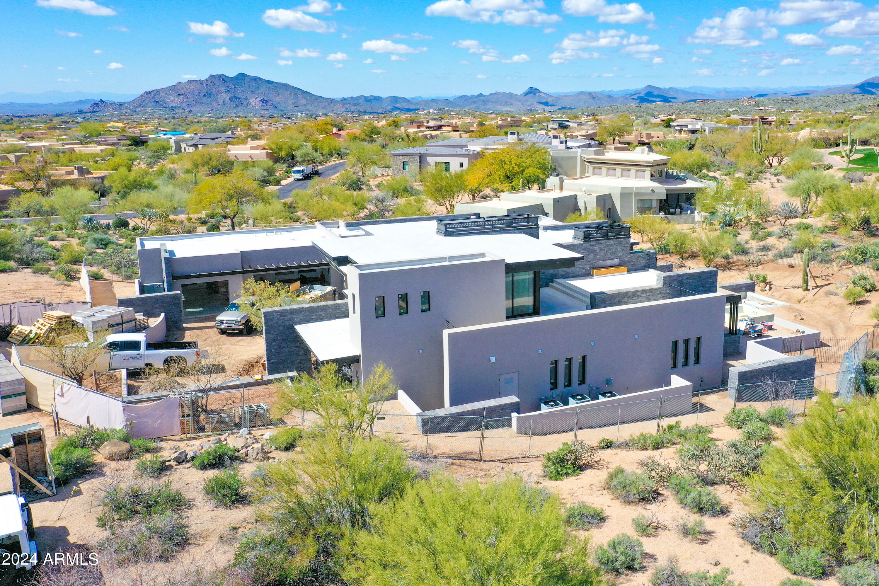 DESERT MOUNTAIN PHASE 1 UNIT 2 LOT 206-335 TR A - Residential