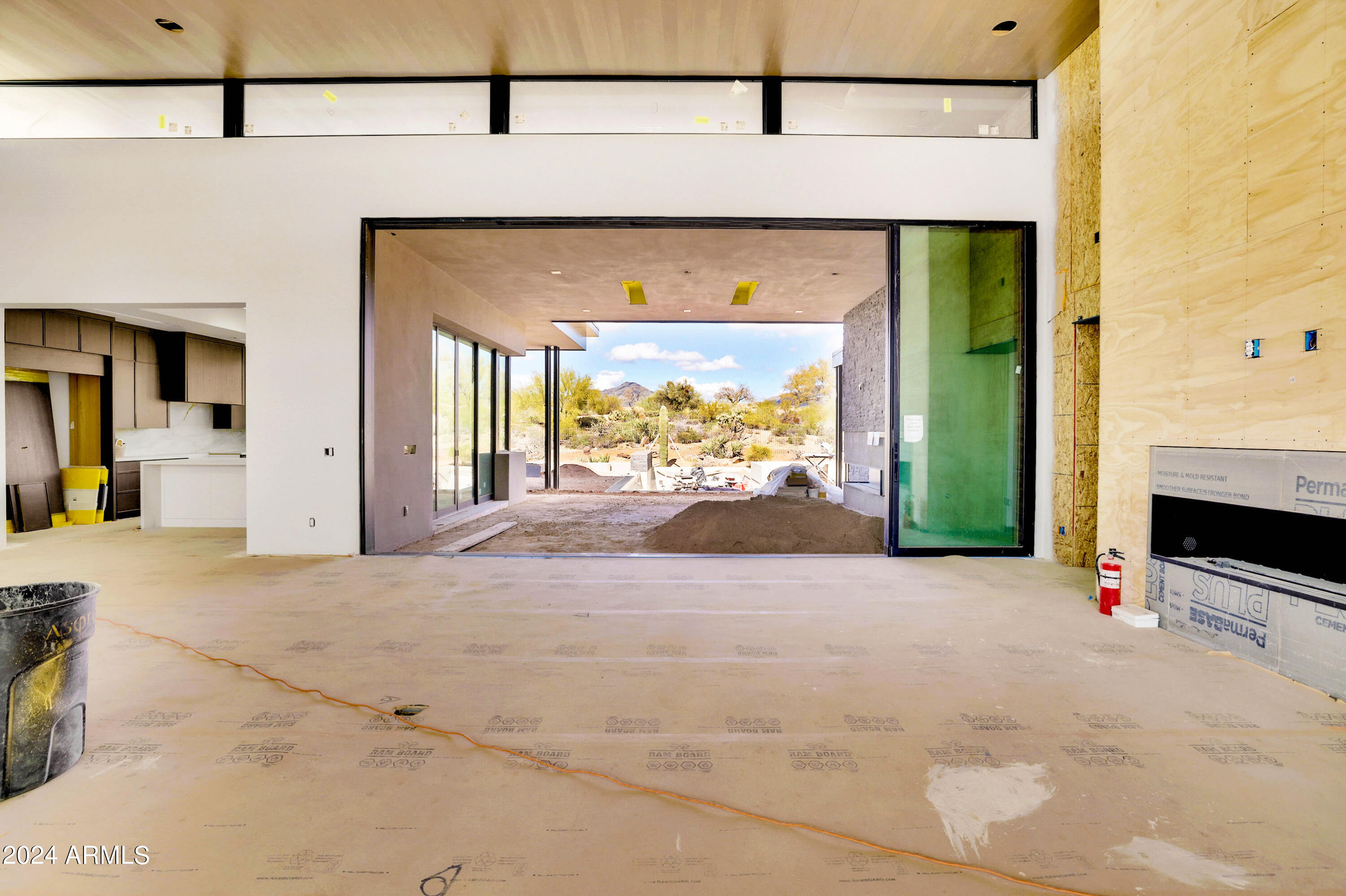 DESERT MOUNTAIN PHASE 1 UNIT 2 LOT 206-335 TR A - Residential