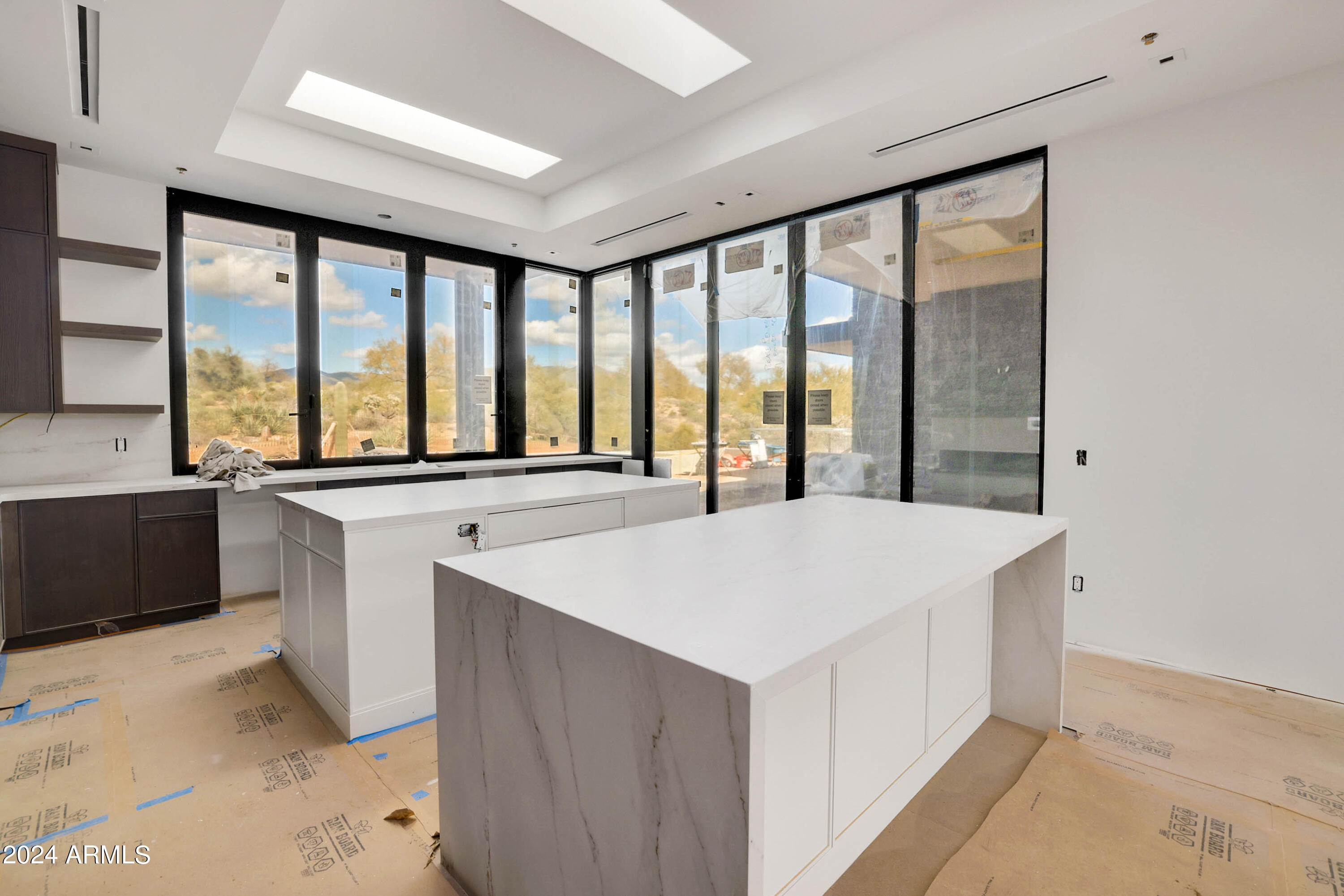 DESERT MOUNTAIN PHASE 1 UNIT 2 LOT 206-335 TR A - Residential
