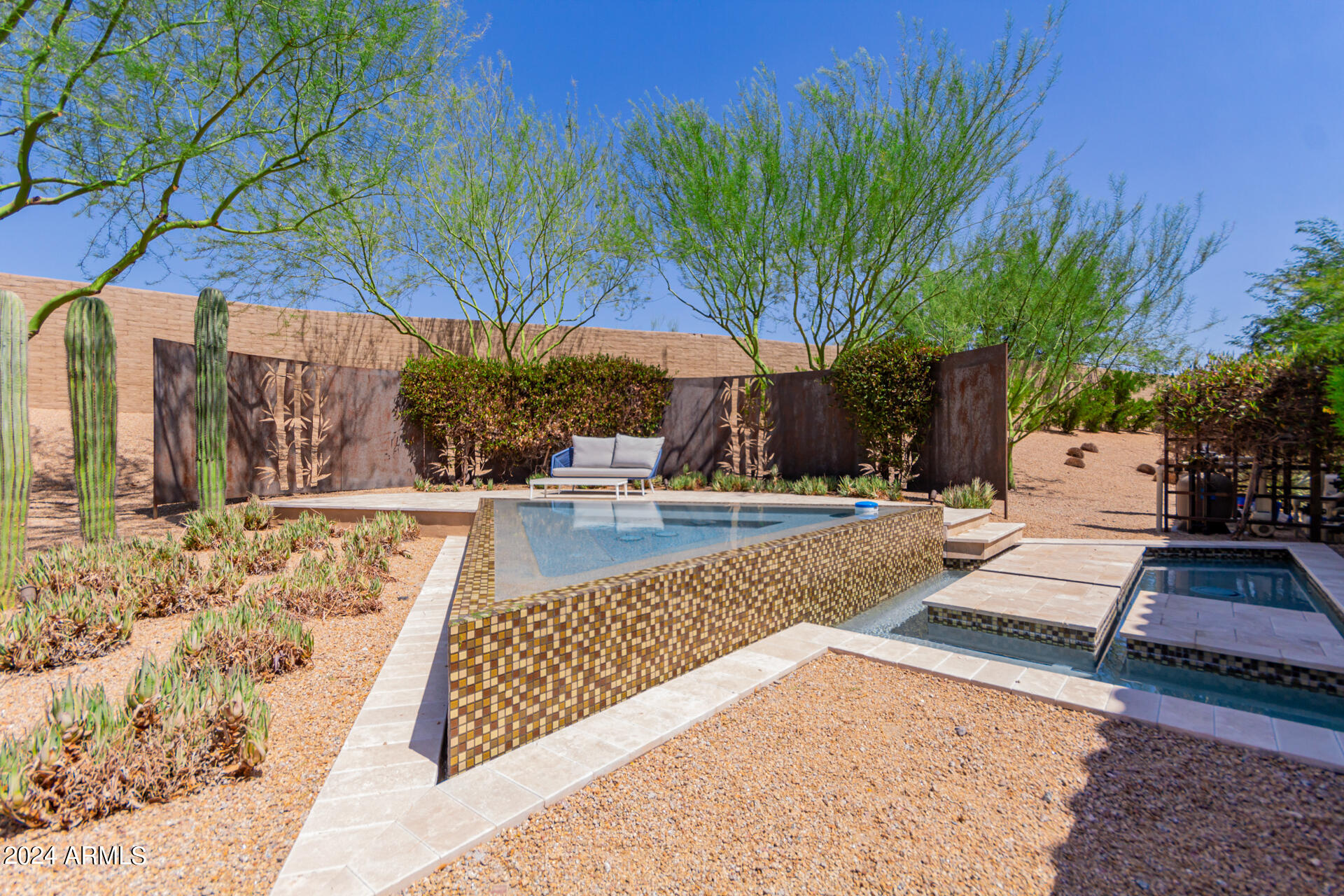 TURQUESA EQUESTRIAN ESTATES - Residential
