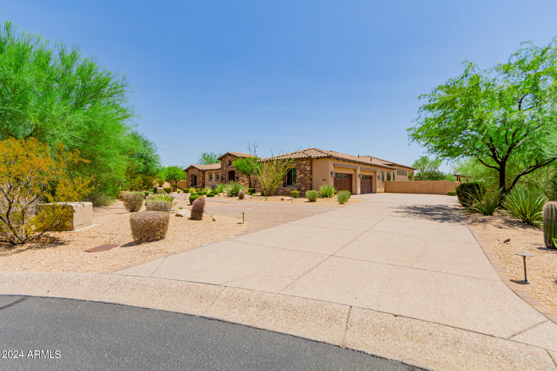 TURQUESA EQUESTRIAN ESTATES - Residential