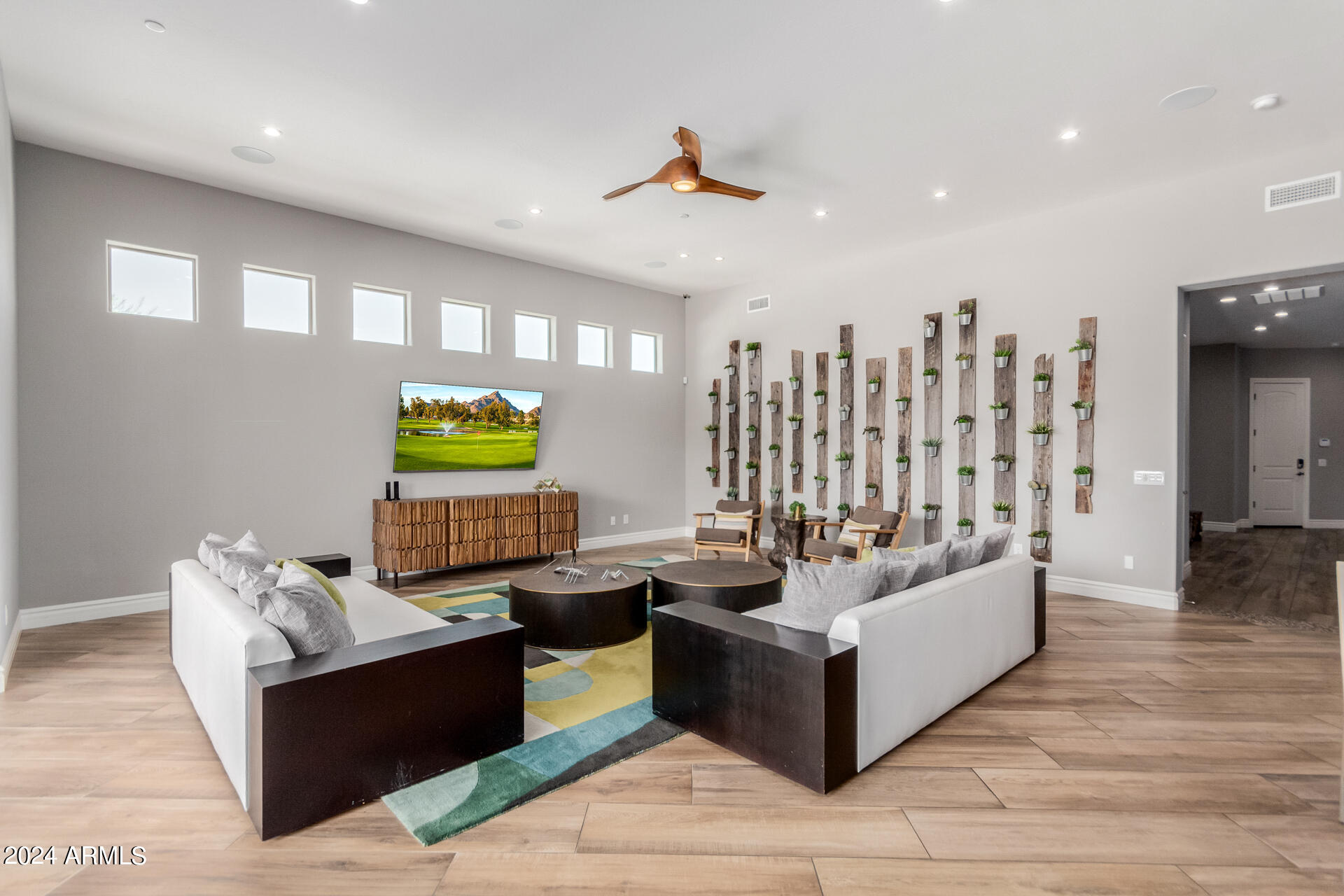 TURQUESA EQUESTRIAN ESTATES - Residential