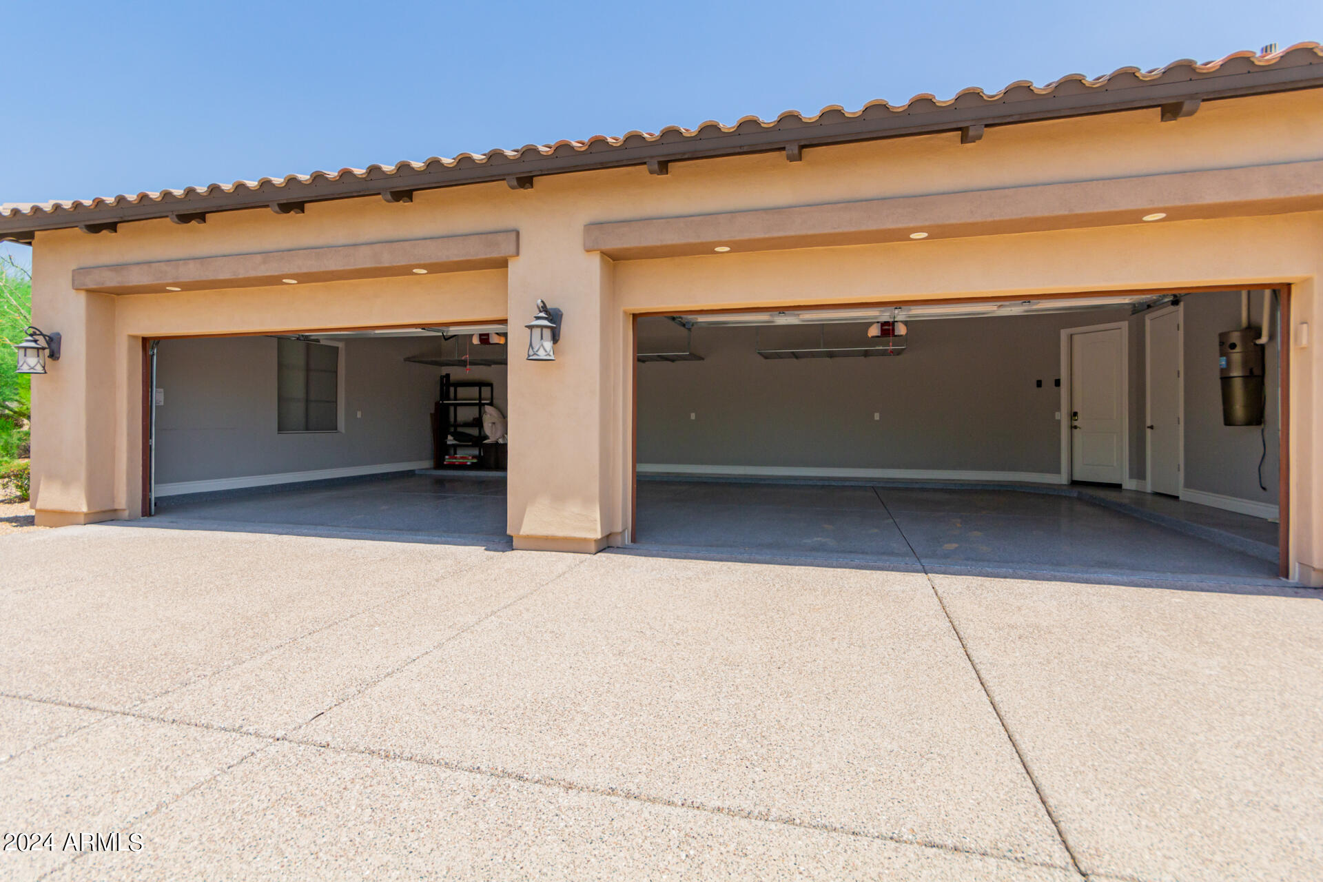 TURQUESA EQUESTRIAN ESTATES - Residential