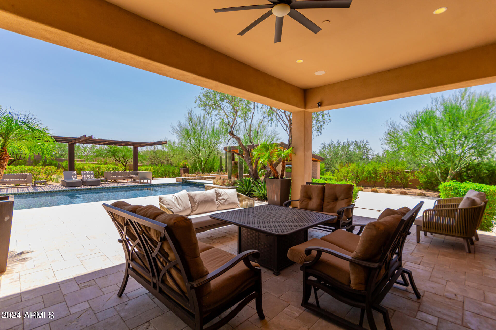 TURQUESA EQUESTRIAN ESTATES - Residential