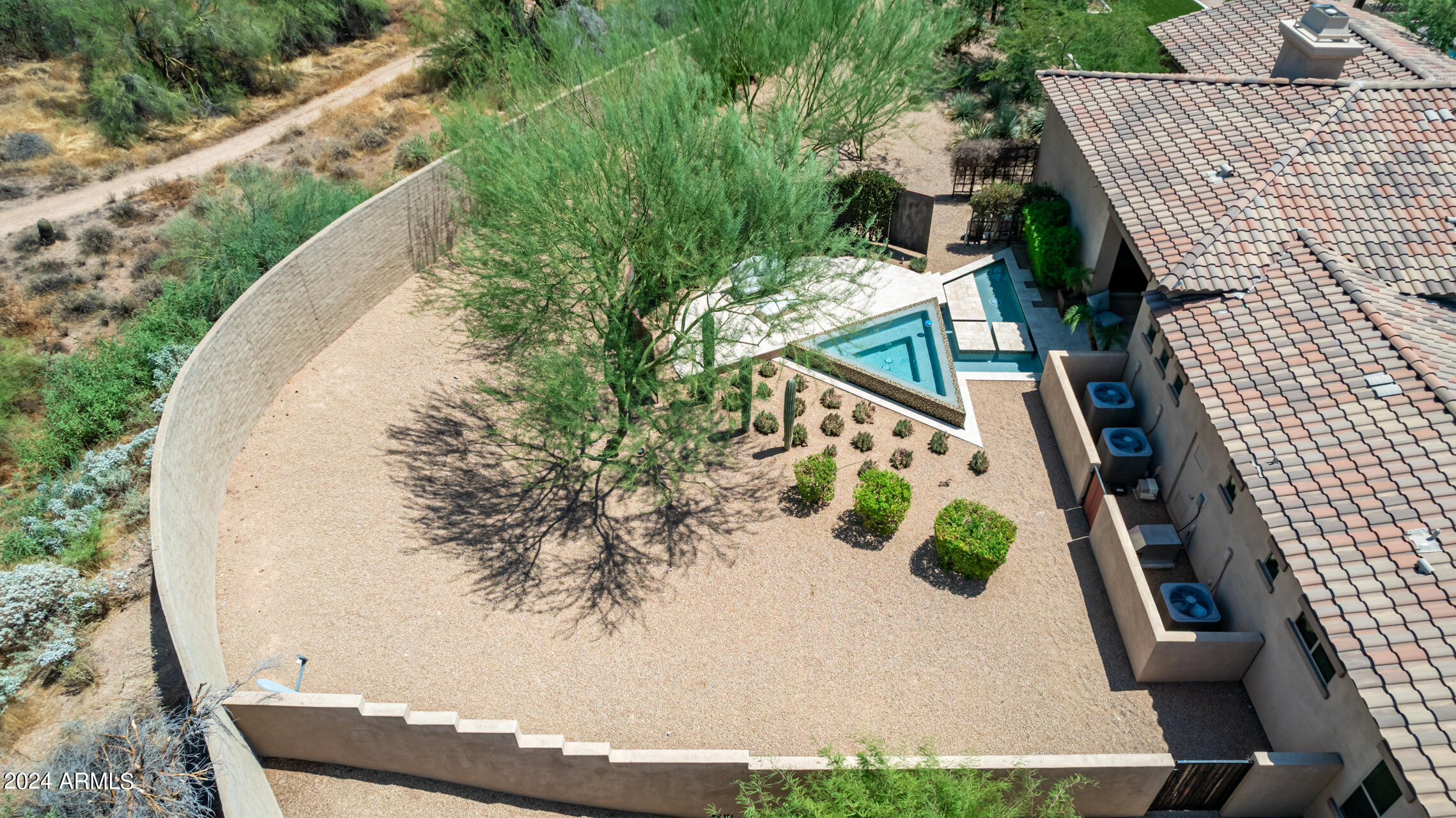 TURQUESA EQUESTRIAN ESTATES - Residential