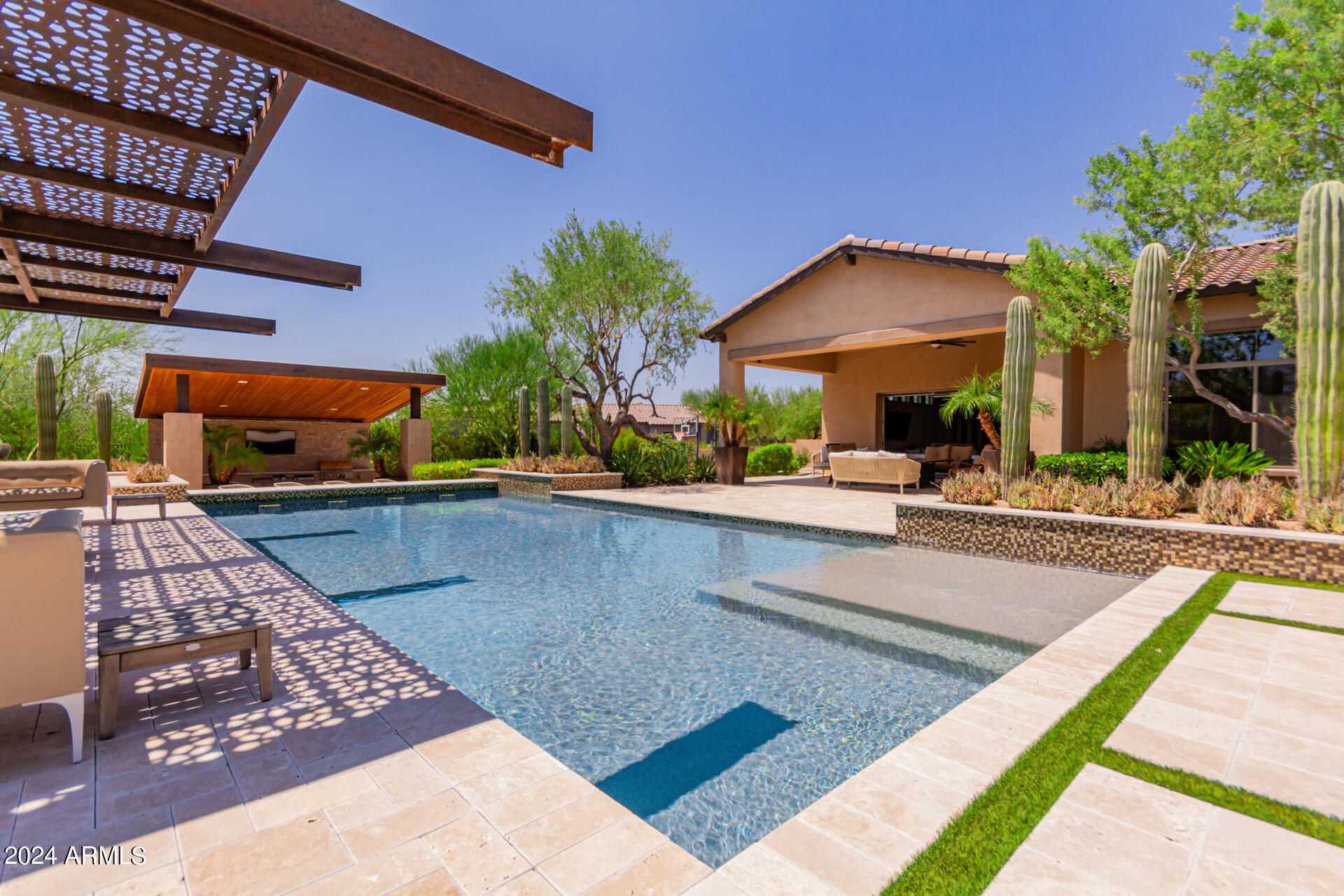 TURQUESA EQUESTRIAN ESTATES - Residential