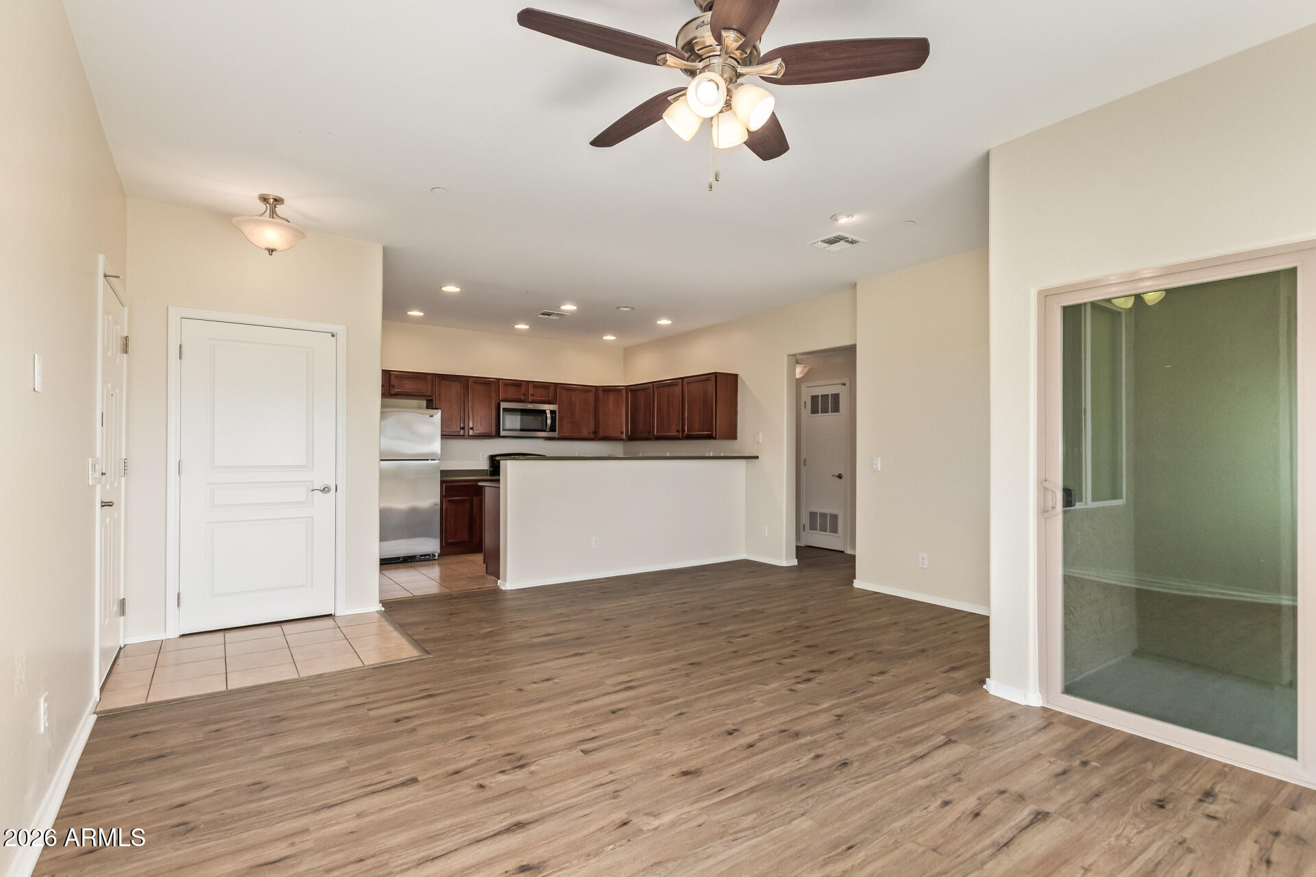 COLONY WASH VISTA CONDOMINIUMS - Residential