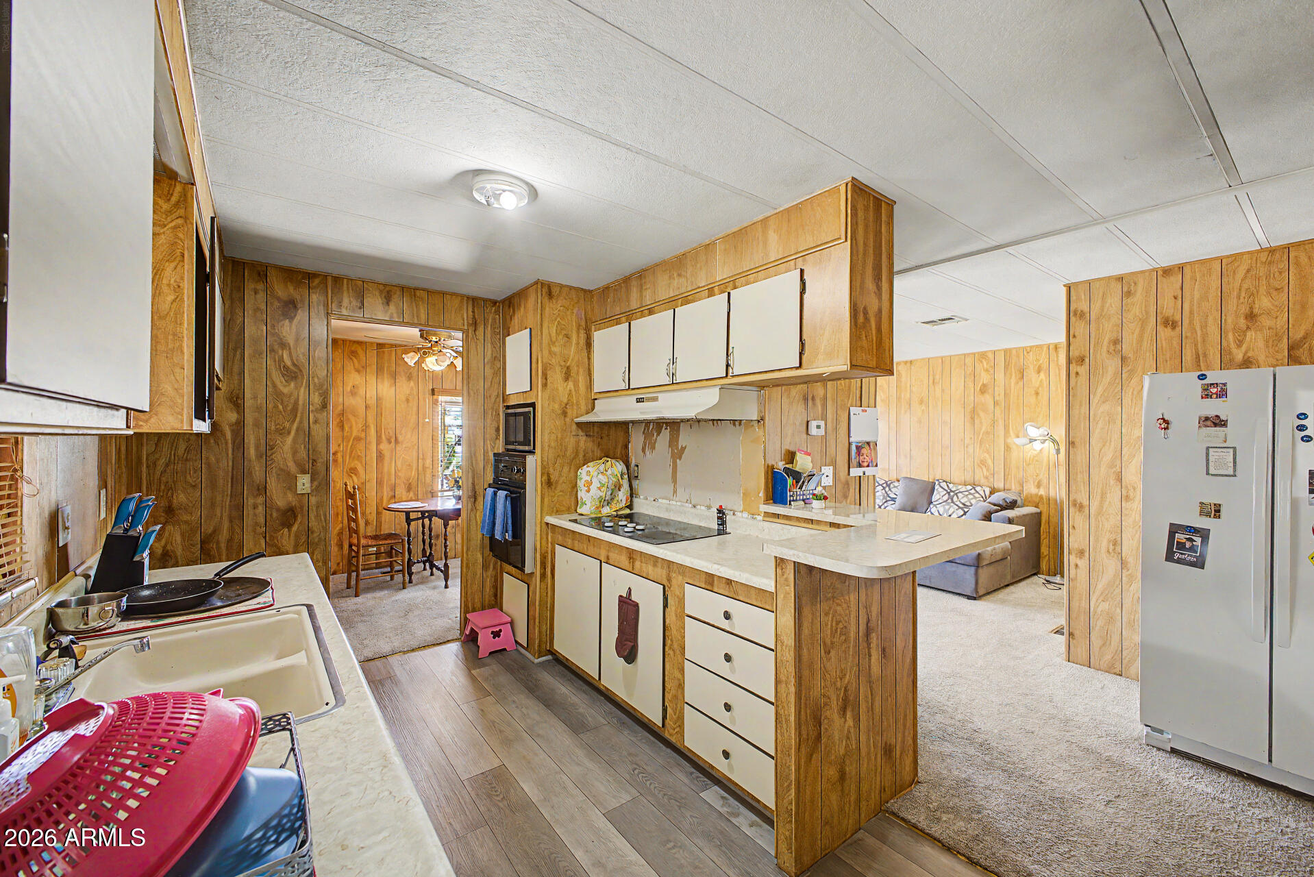 VILLAGE GROVE OF MESA UNIT 1 - Residential