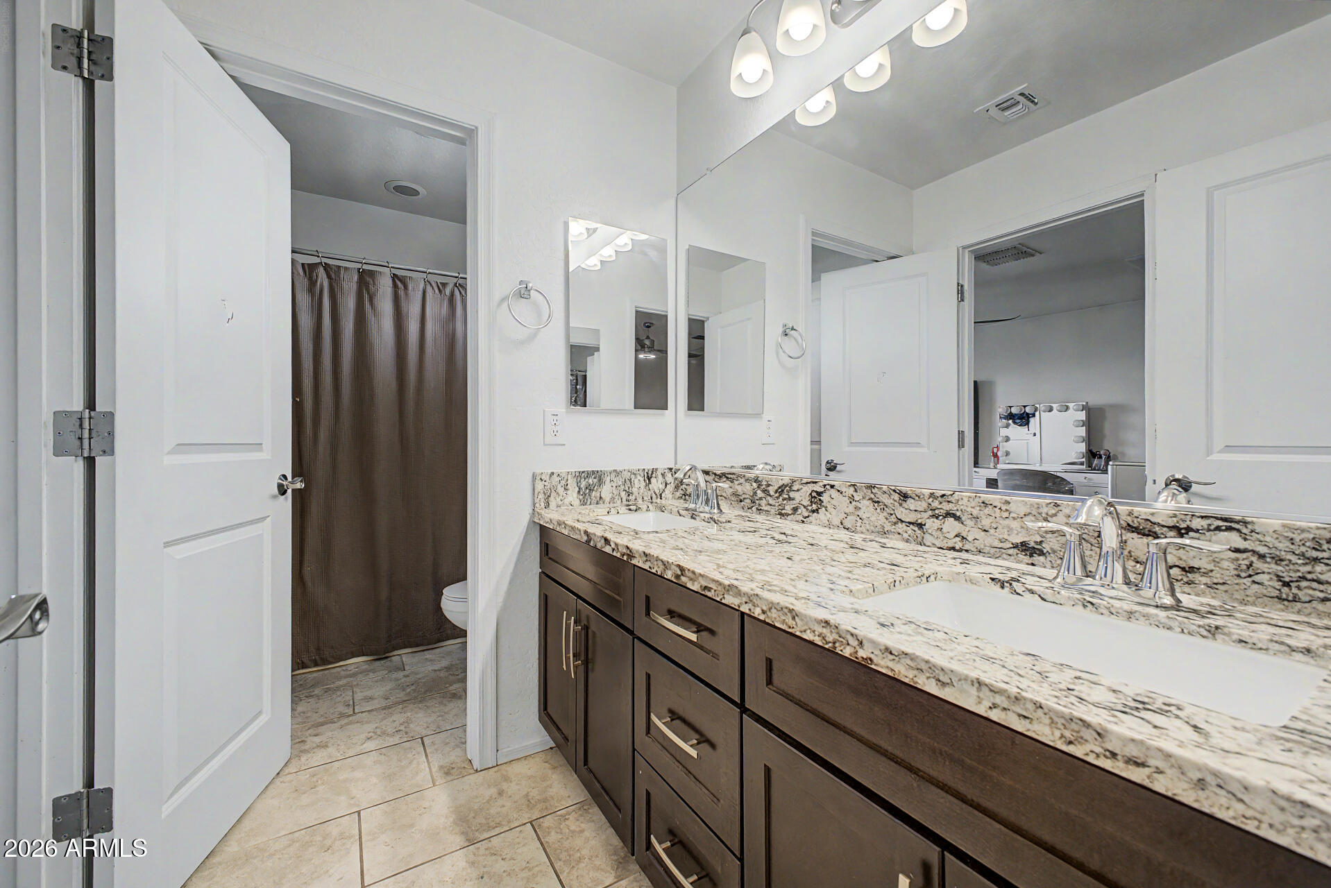 LAS BRISAS PHASE 2B (PHASE 2B.2) REPLAT - Residential