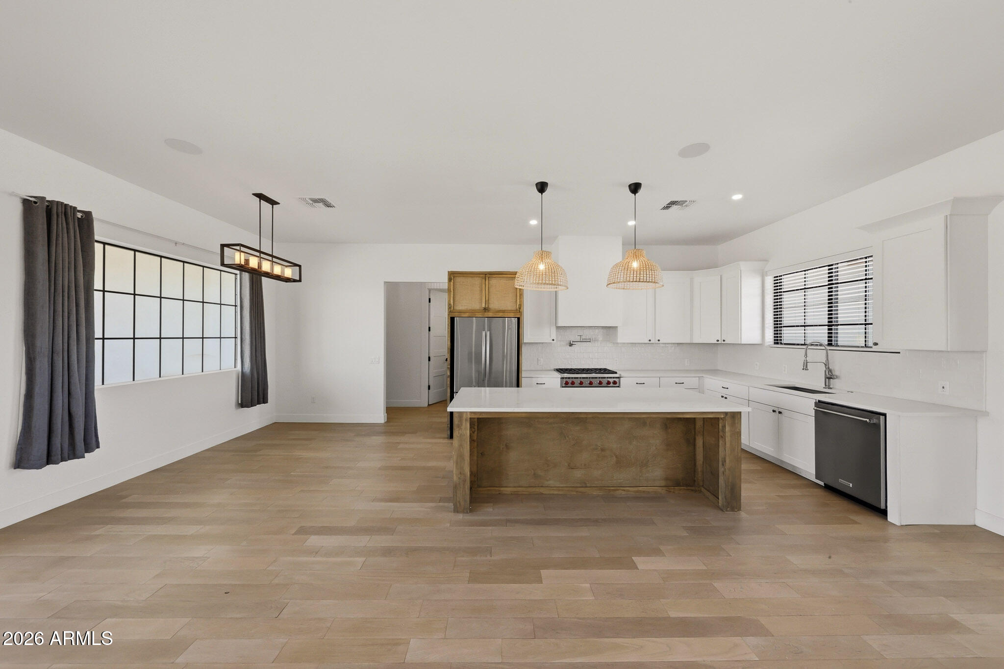 LAS LOMAS - Residential