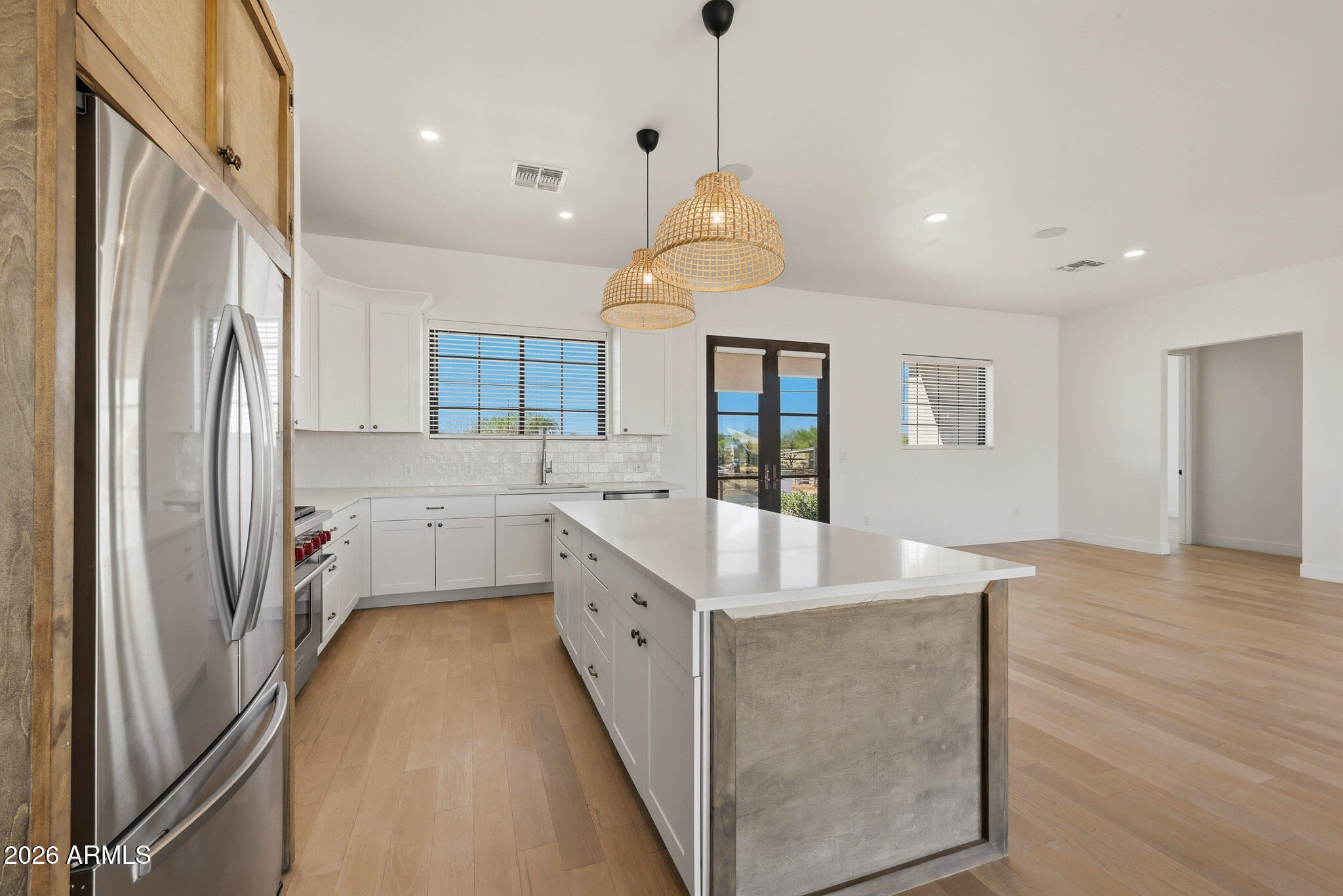LAS LOMAS - Residential