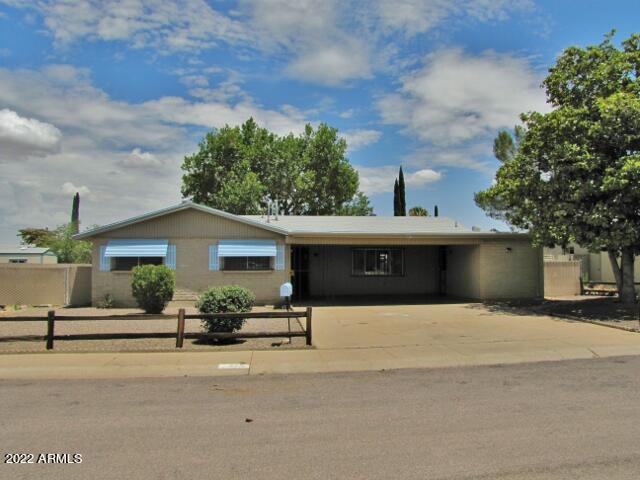 This very nice 4BR/2BA/2CP, 2014 sq.ft. home is centrally located in Sierra Vista, AZ minutes from Ft. Huachuca, shopping, schools & Canyon Vista Medical center. This lovely home has central air conditioning (central A/C) with a UV air cleaner/sanitizer built into the ductwork, and a shady, fully fenced back yard with a big screened-in back porch. Large open living spaces with a fireplace and kitchen bar space are perfect for entertaining guests or for room to play. Multiple built-in closets throughout, also with two walk-in double closets in the generously-sized master bedroom. Lots of kitchen cabinets. Tasteful LVP flooring and tile throughout. Come by and take a look before it's gone!  Call today.