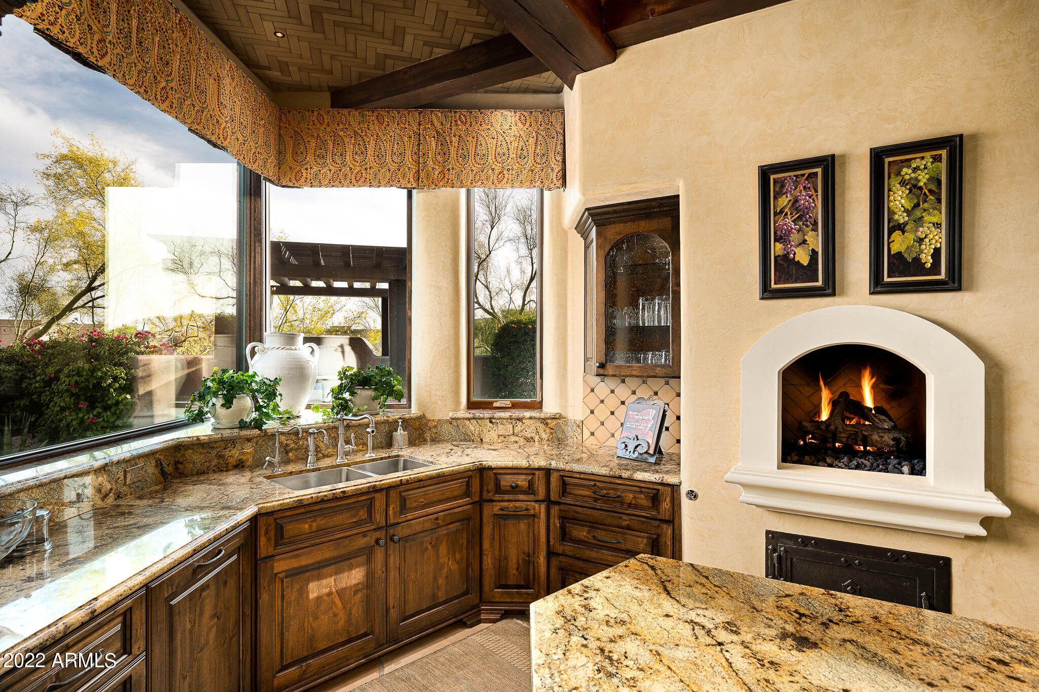 DESERT HIGHLANDS - Residential