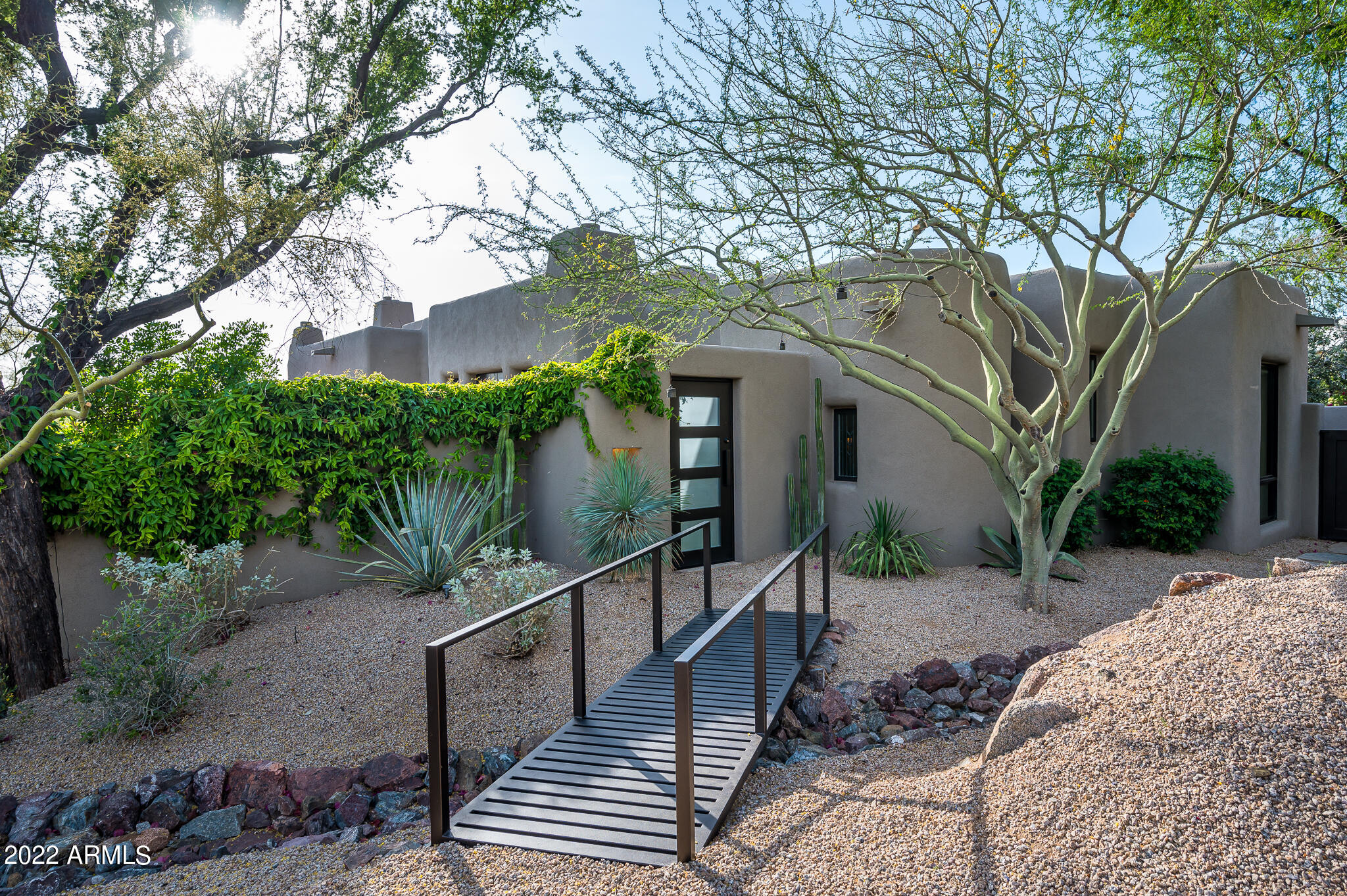 DESERT HIGHLANDS - Residential