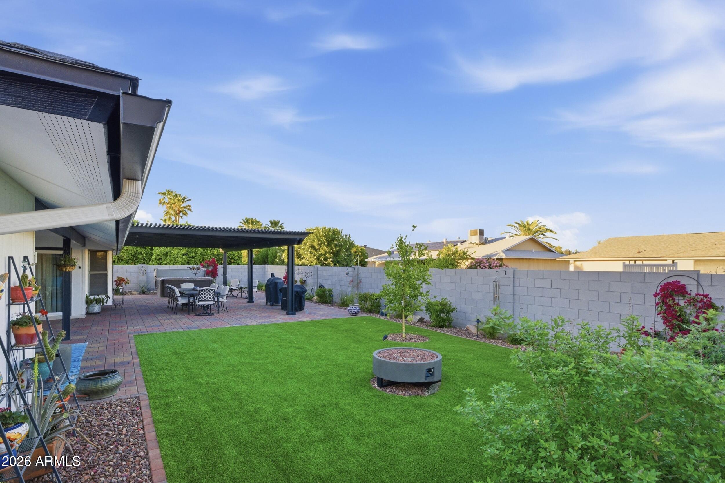 SUN CITY WEST - Residential