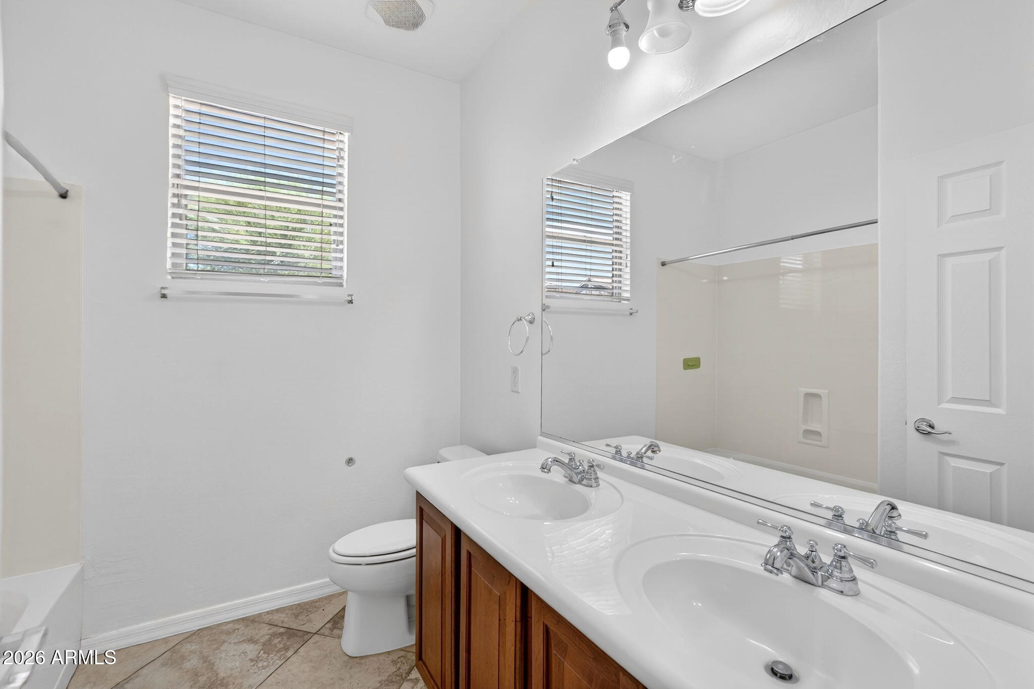 LAVEEN FARMS PHASE 1 - Residential