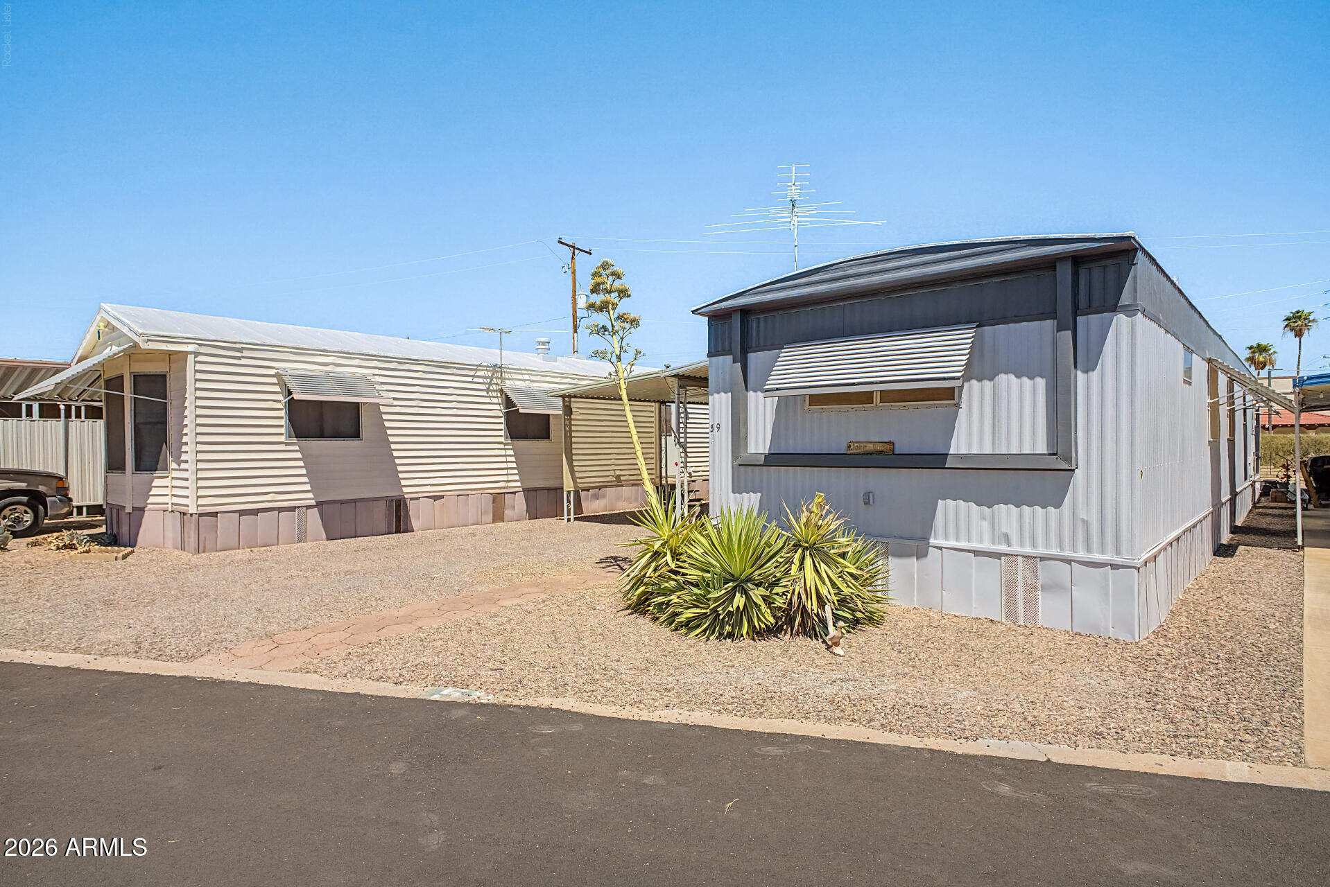 The Palms - Residential