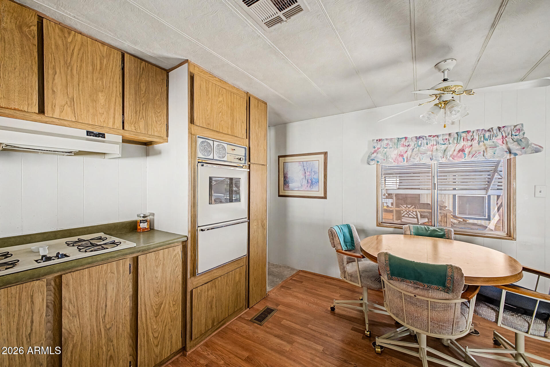 The Palms - Residential