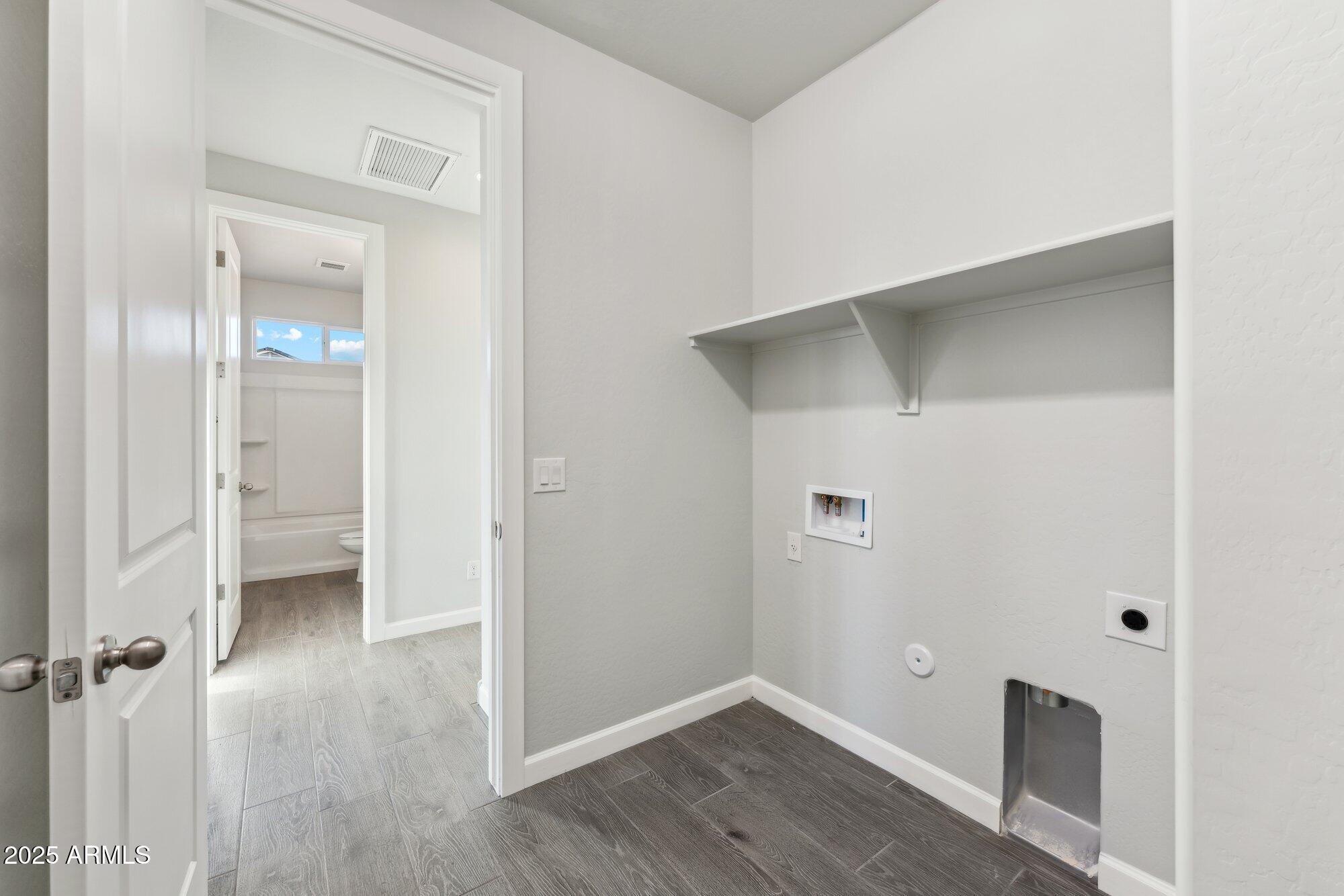 LEVEL HORSE PROPERTY WITH NO HOA'S!!! - Residential