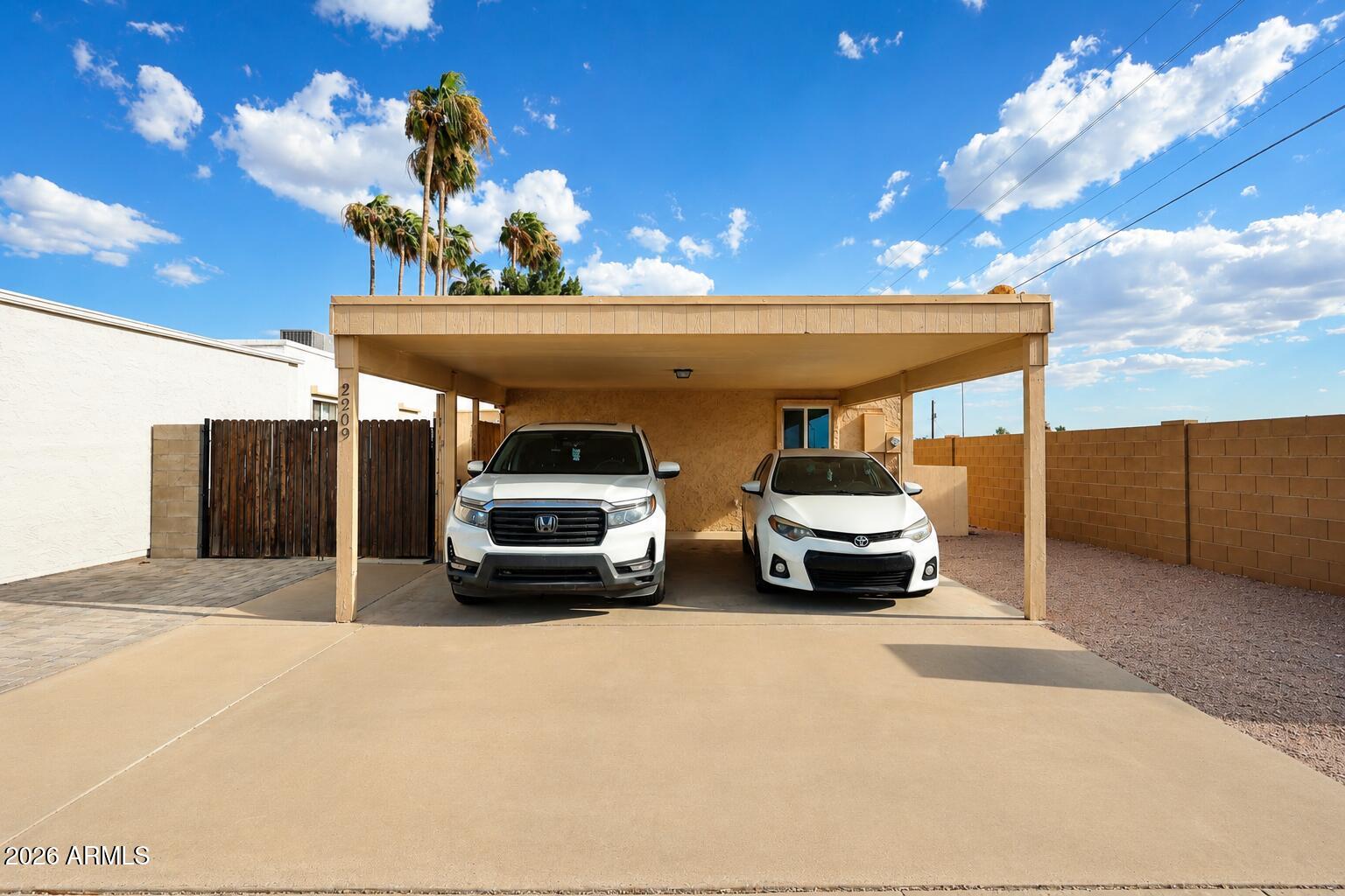 CAMELOT COUNTRY CLUB ESTATES UNIT 1 - Residential