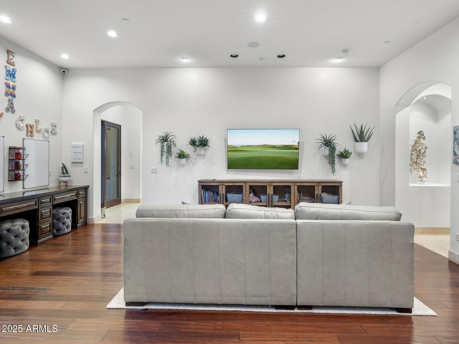 MOCKINGBIRD LANE ESTATES 4 - Residential