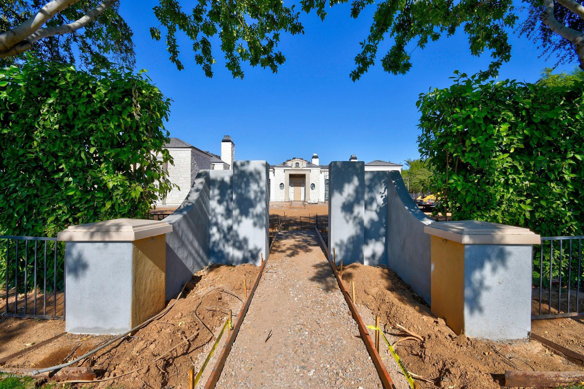 Paradise Valley - Residential