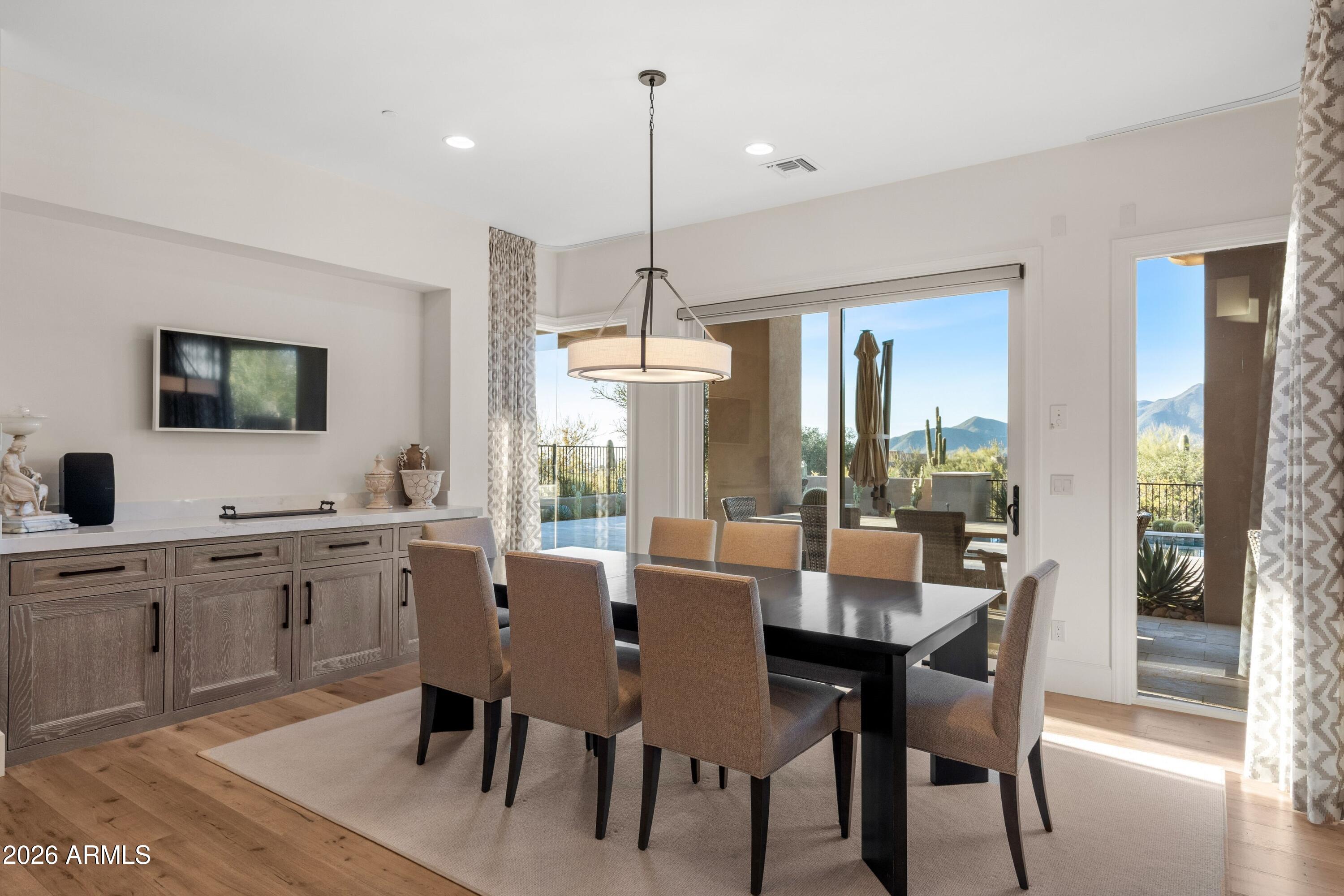 DESERT MOUNTAIN - Residential