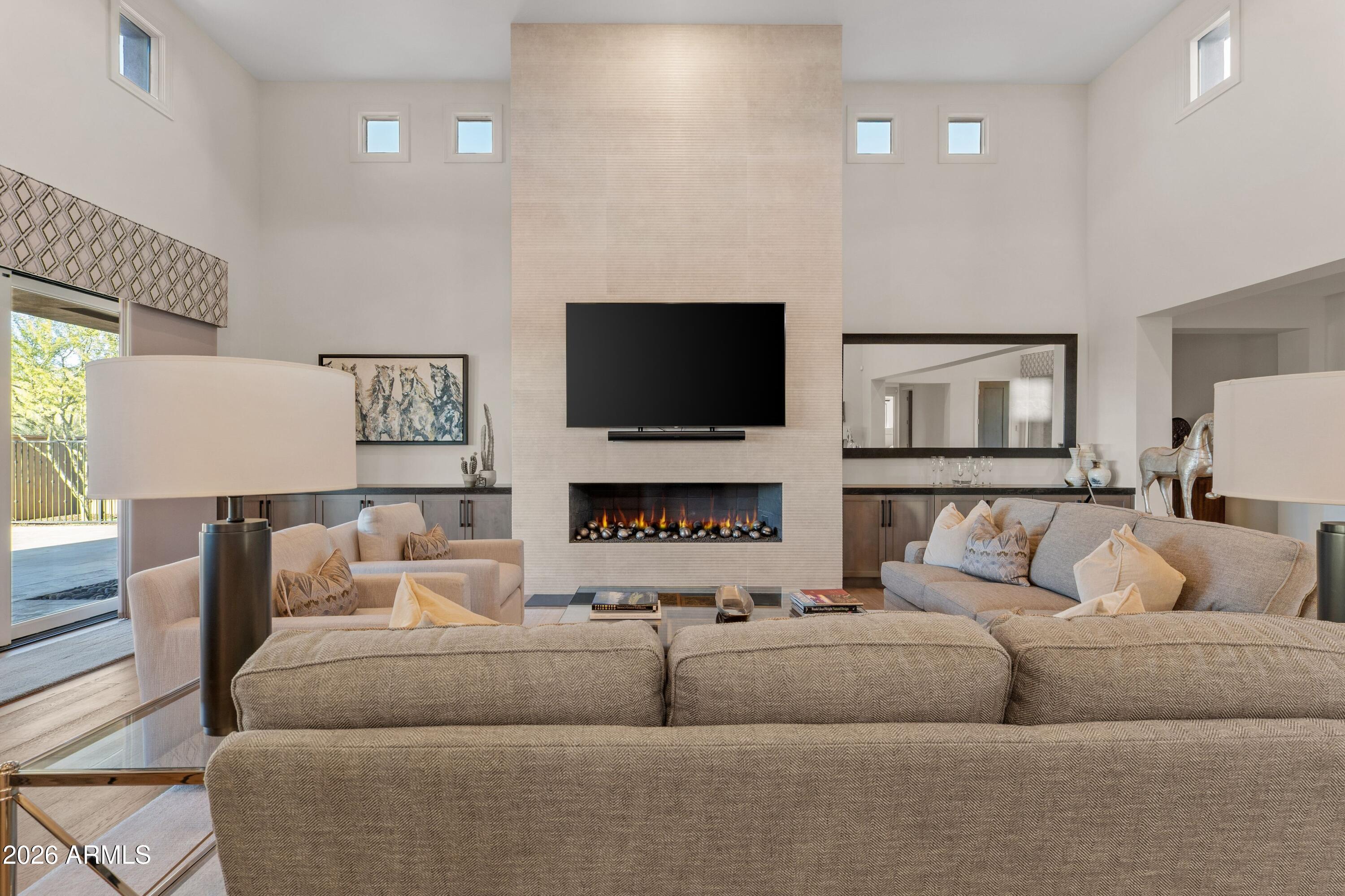 DESERT MOUNTAIN - Residential