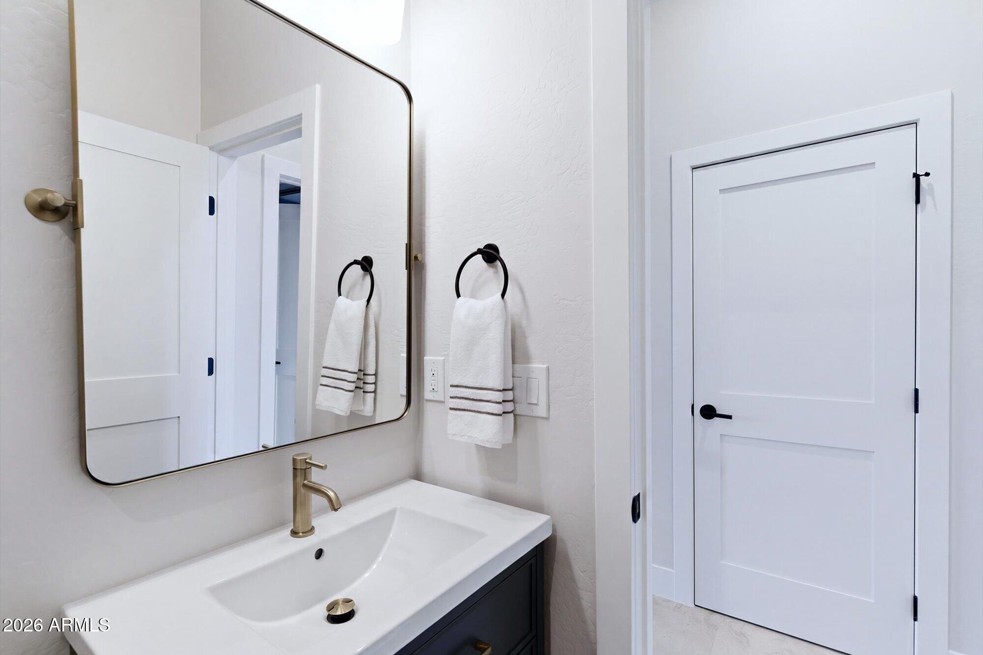 ANTHEM COUNTRY CLUB - Residential