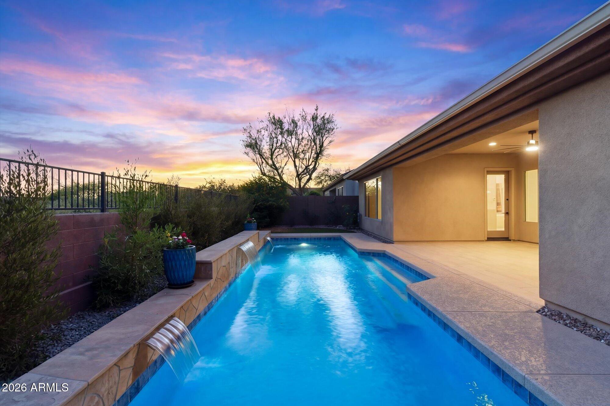 ANTHEM COUNTRY CLUB - Residential
