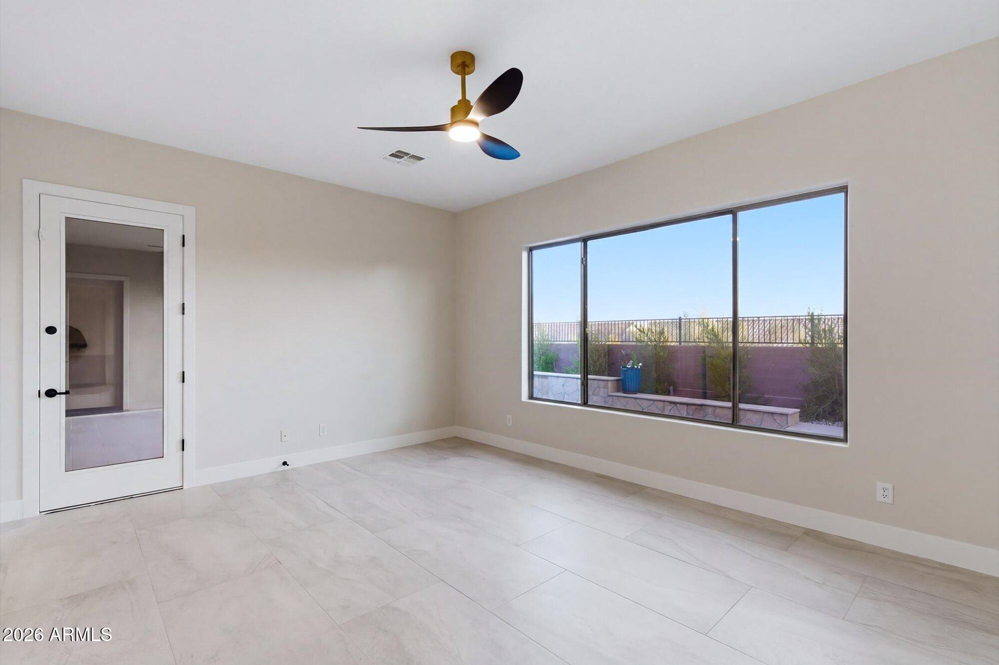 ANTHEM COUNTRY CLUB - Residential