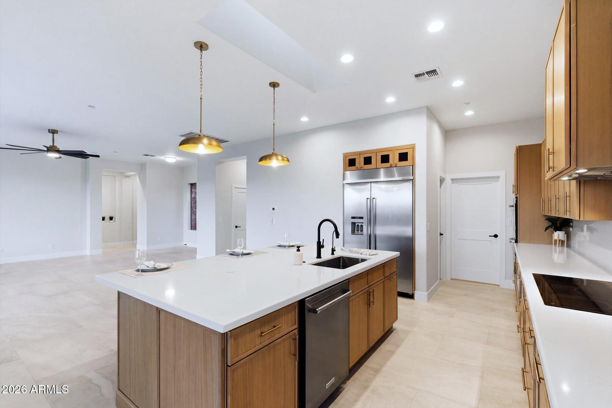 ANTHEM COUNTRY CLUB - Residential