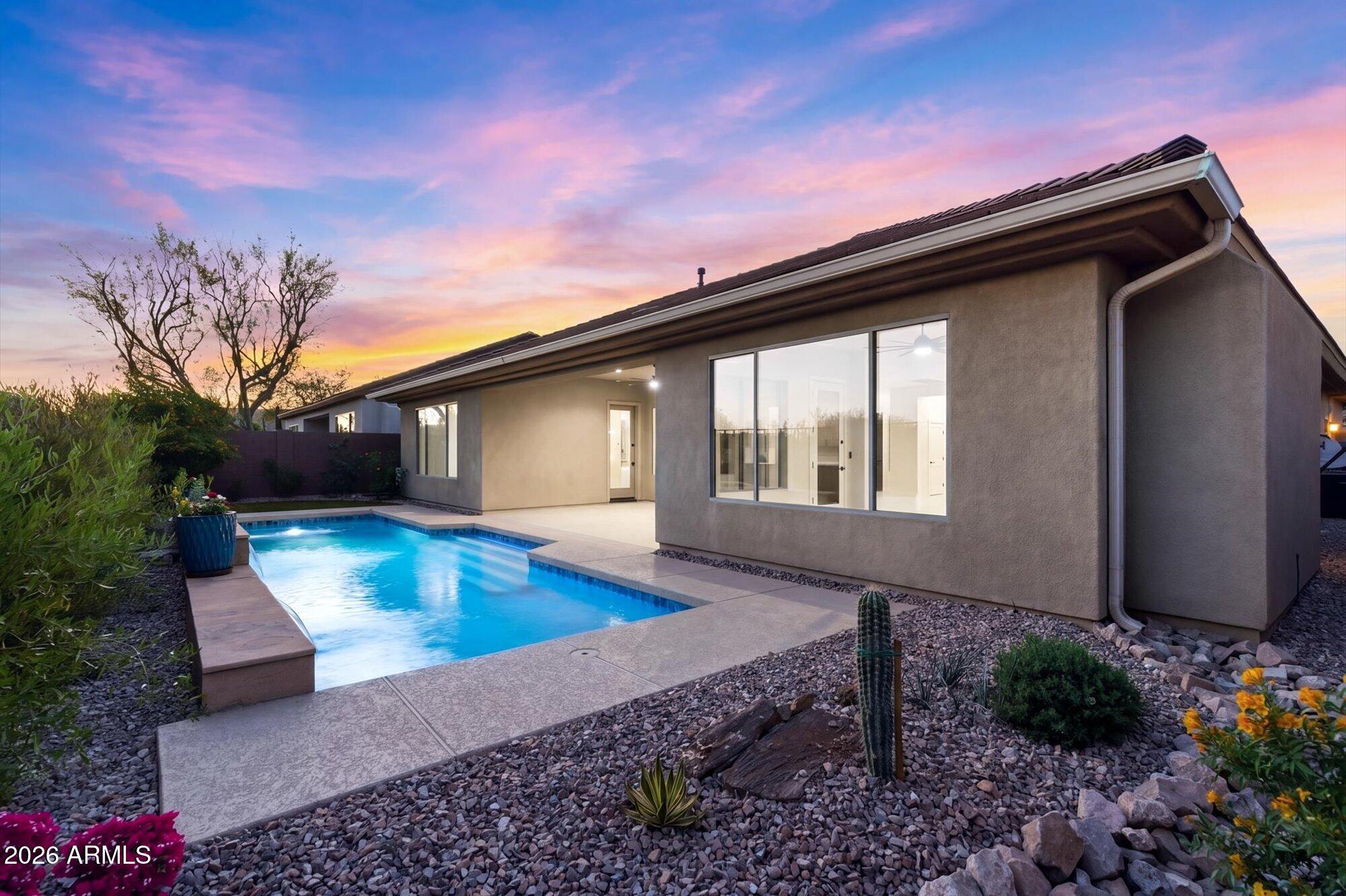 ANTHEM COUNTRY CLUB - Residential