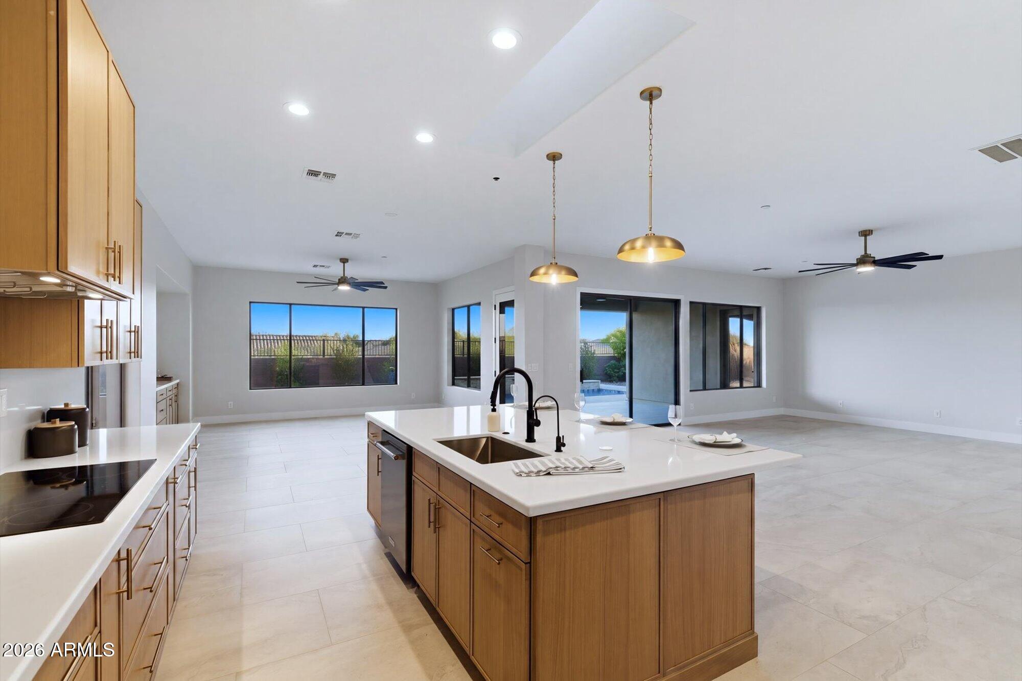 ANTHEM COUNTRY CLUB - Residential