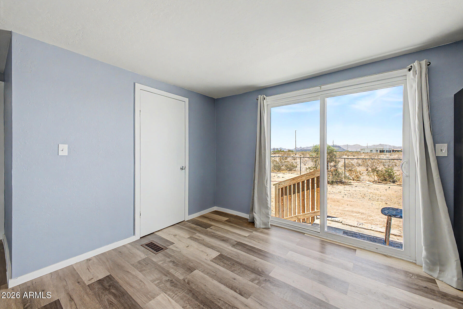 COYOTE RIDGE - Residential