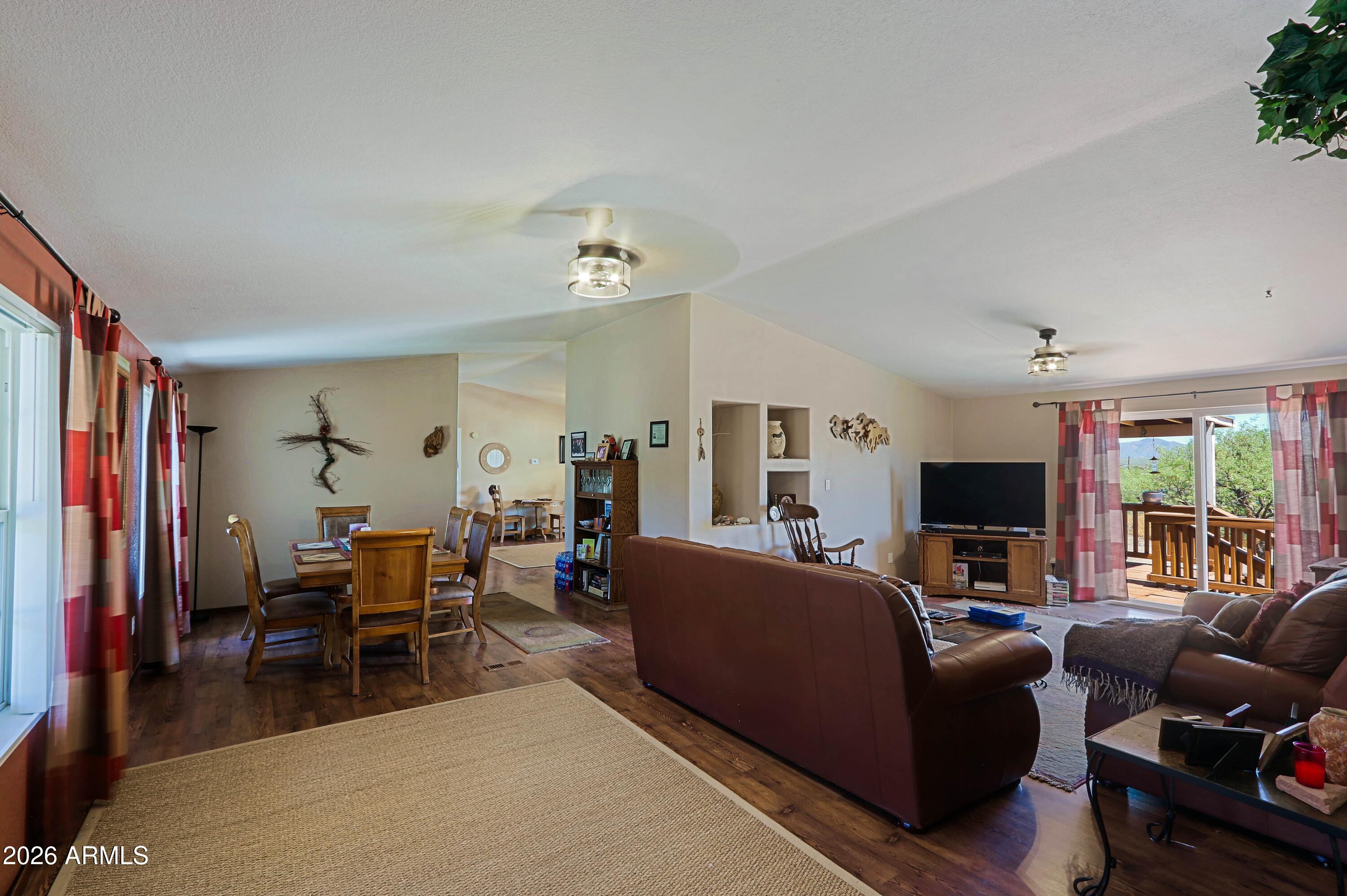 MB, New River - Residential