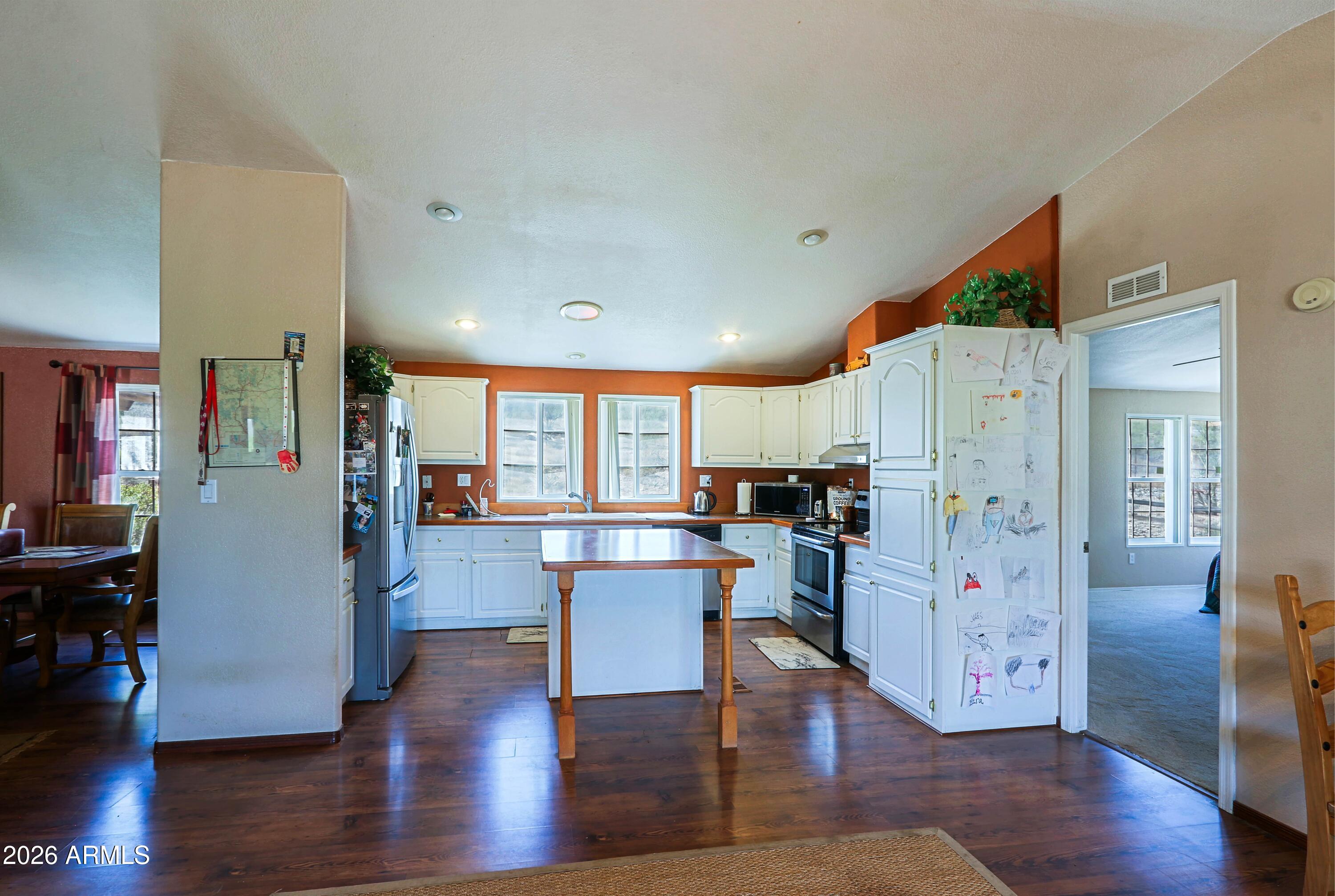 MB, New River - Residential