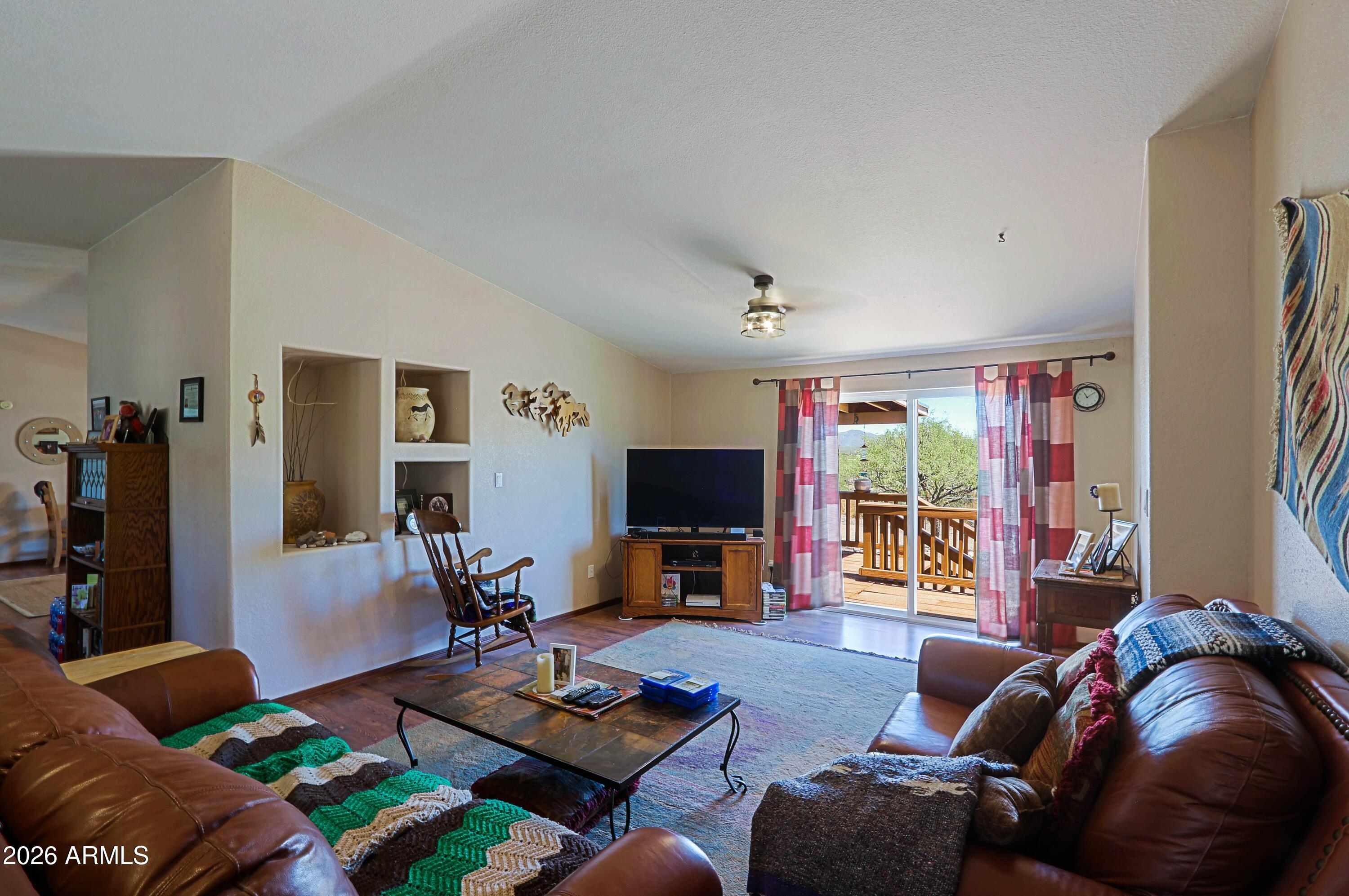 MB, New River - Residential