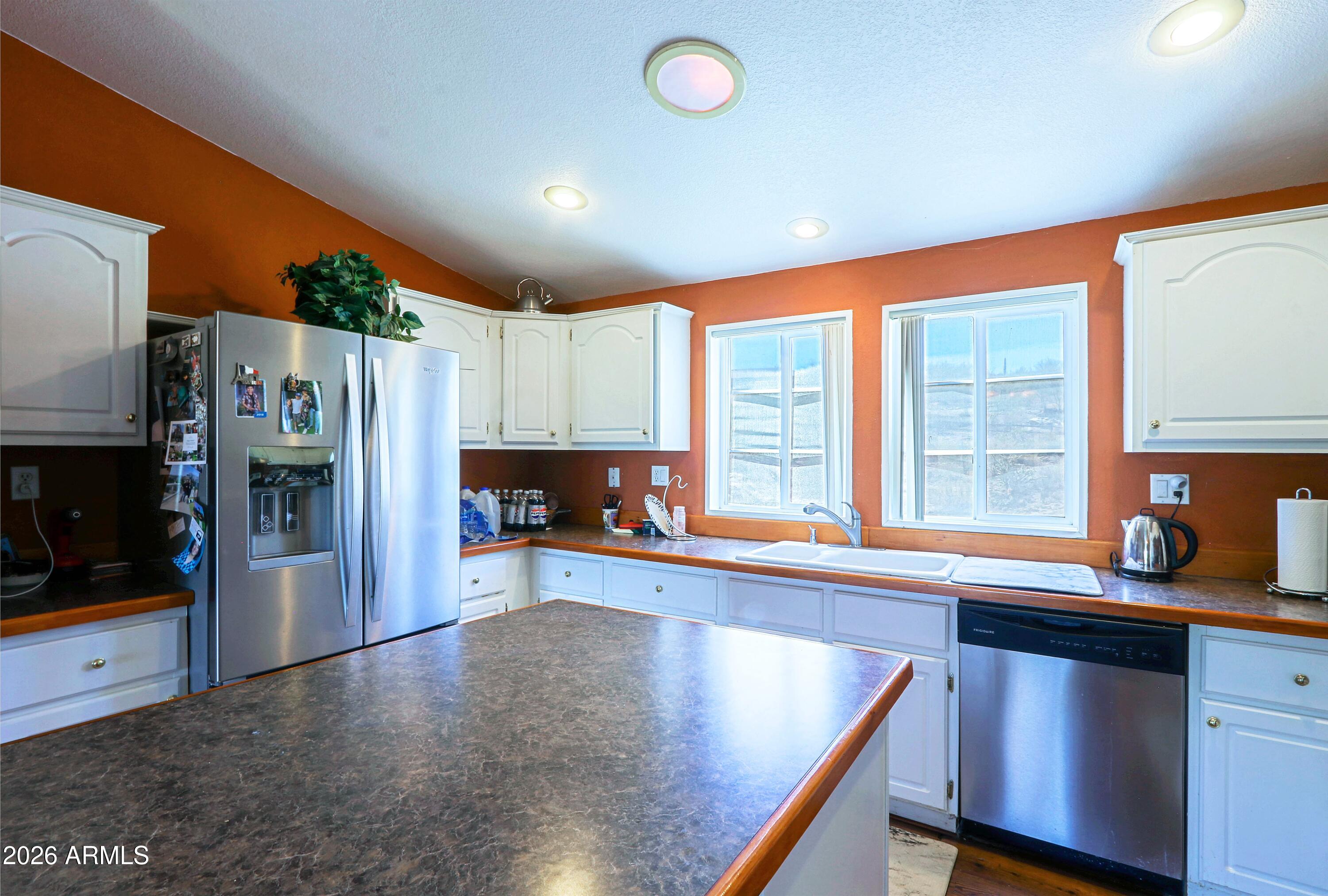 MB, New River - Residential