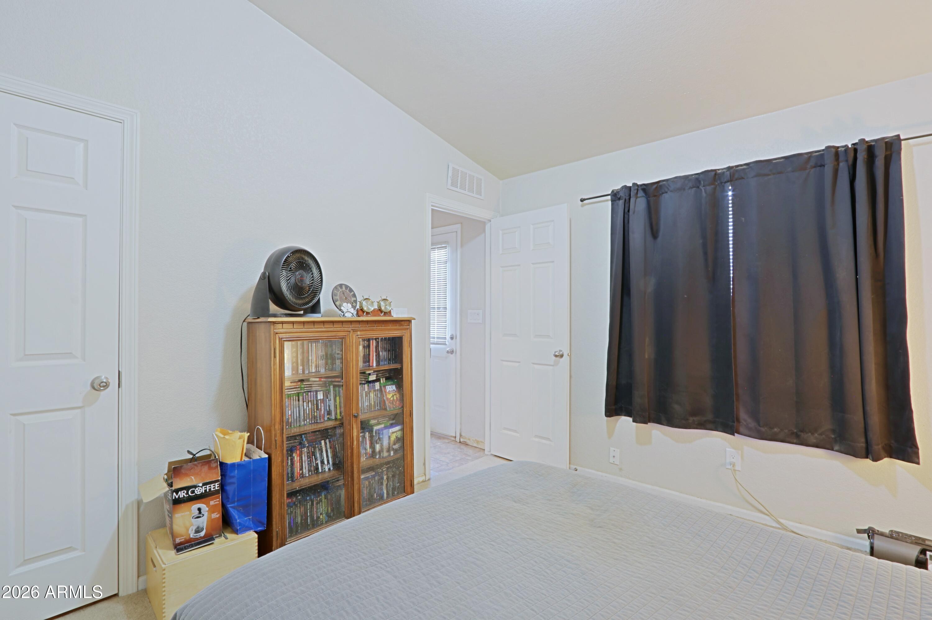 MB, New River - Residential
