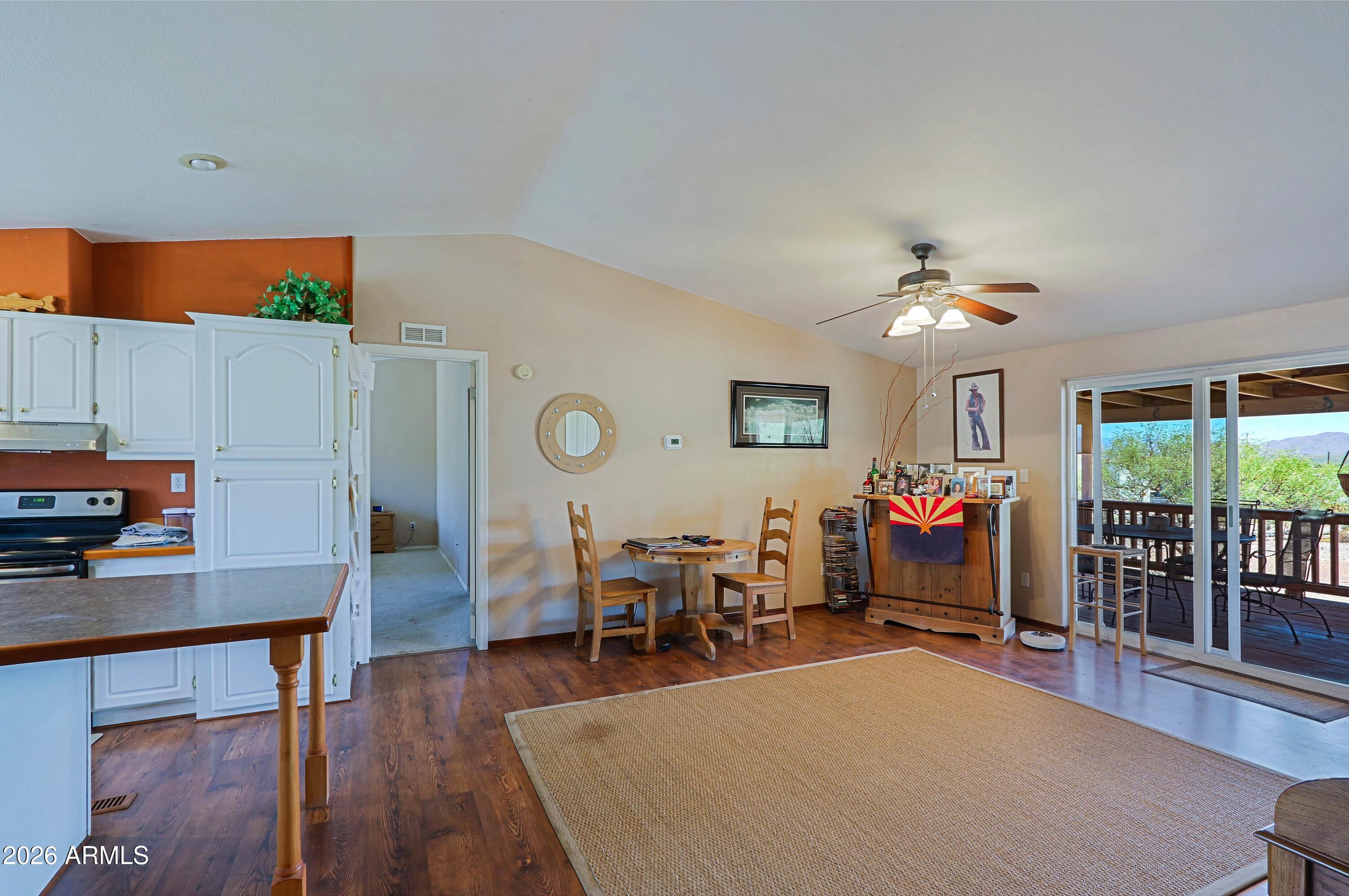 MB, New River - Residential
