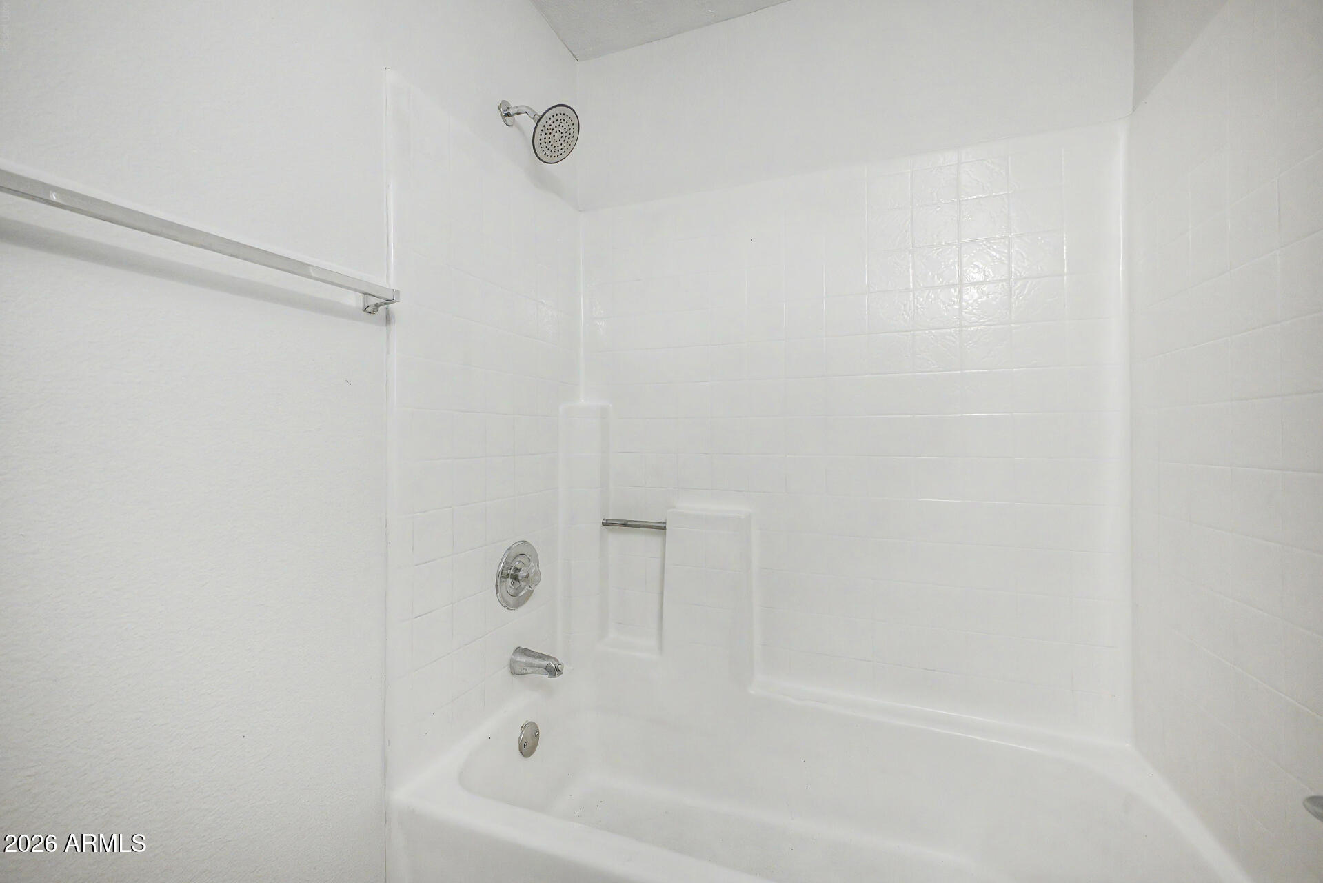 MARYLAND LAKES CONDOMINIUMS AMD - Residential