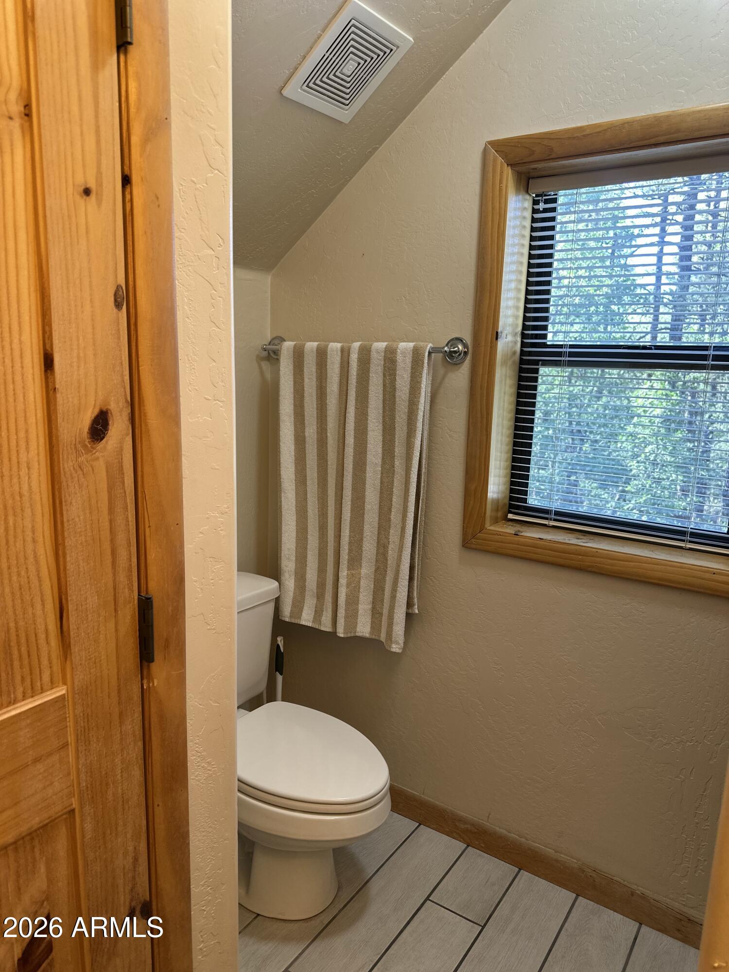 WHITE MOUNTAIN CLUB ESTATES UNIT 2 - Residential