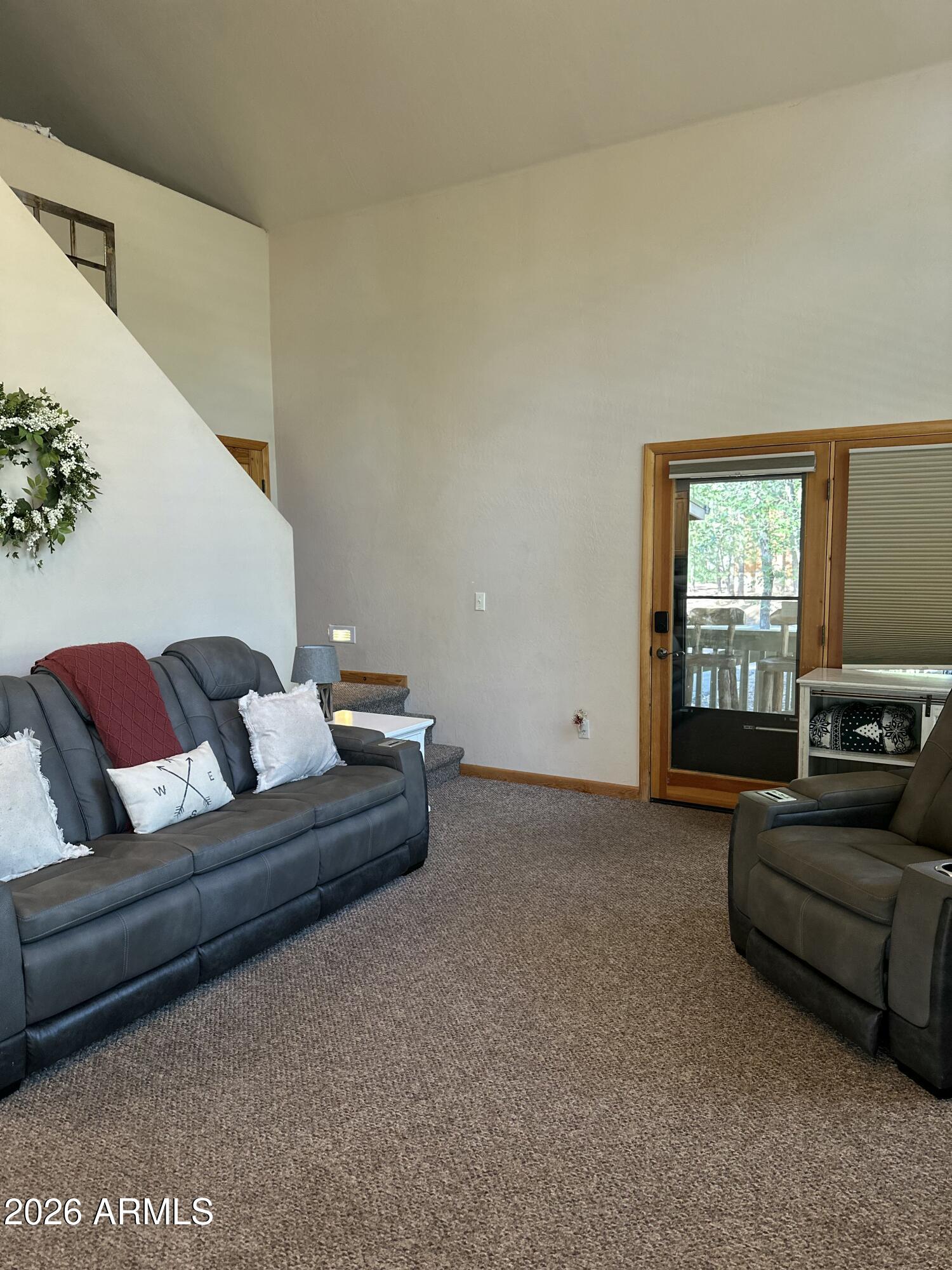 WHITE MOUNTAIN CLUB ESTATES UNIT 2 - Residential